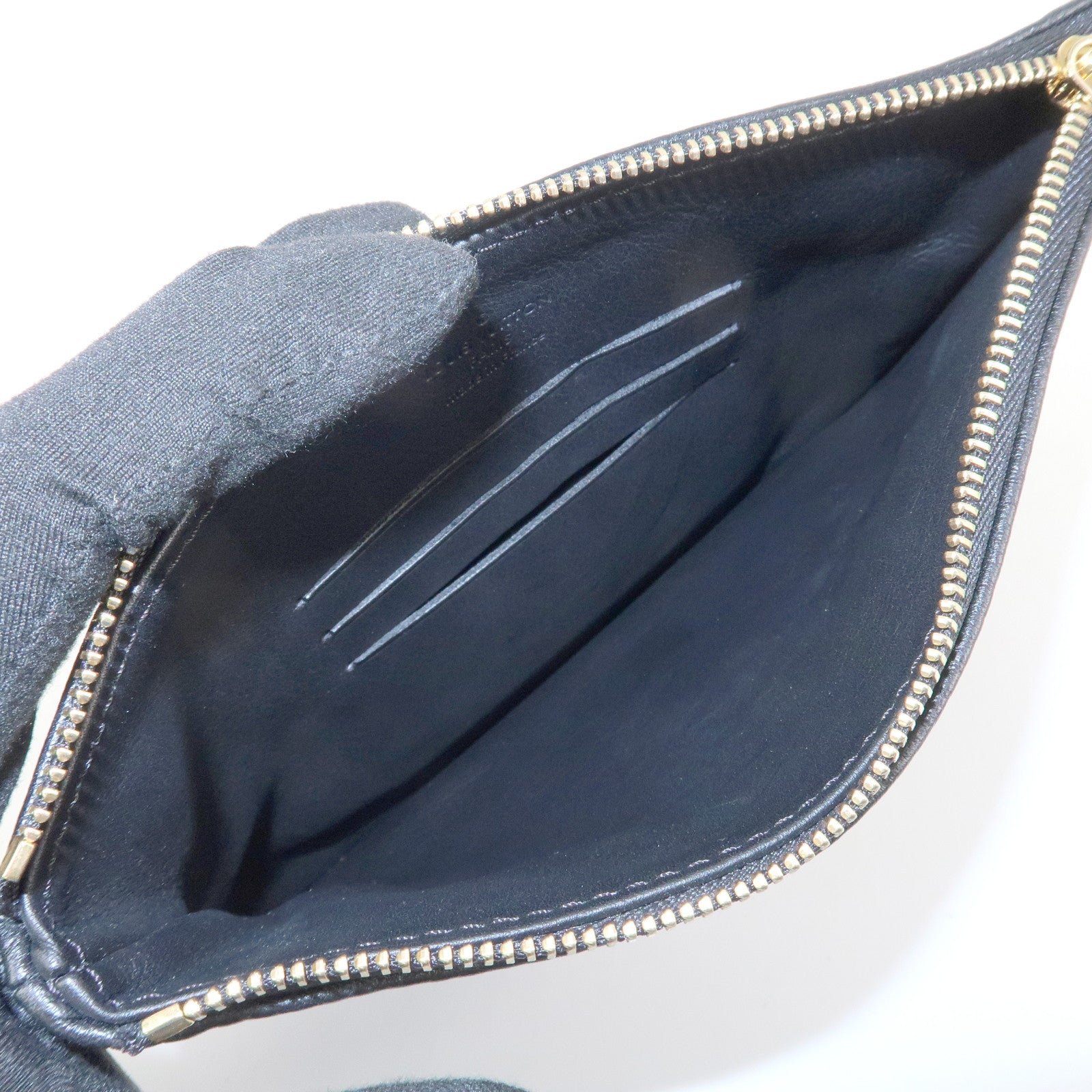 Louis Vuitton Monogram Mahina Selene PM Shoulder Bag Noir M94035