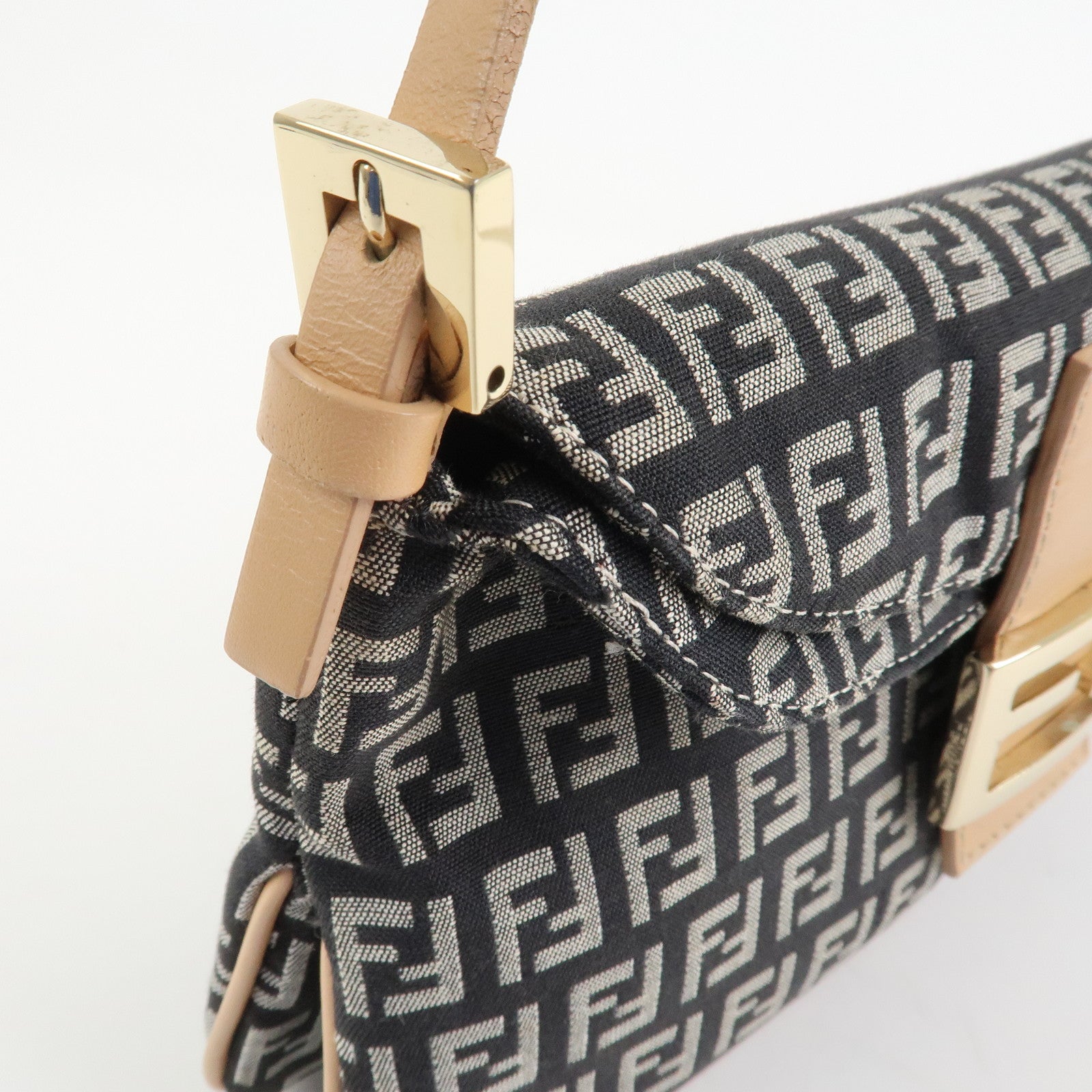 FENDI Zucchino Canvas Leather Shoulder Bag Black Natural 8BR009