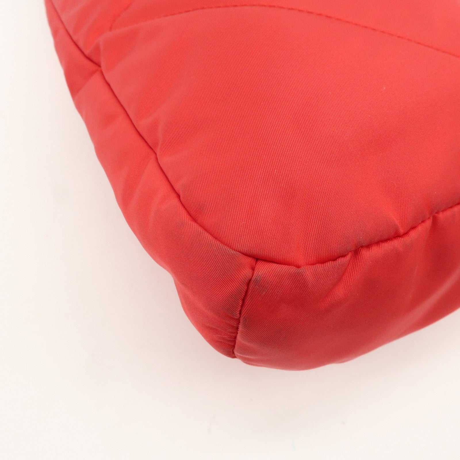 PRADA Triangle Logo Re-Nylon Leather Body Bag Red 2VZ092