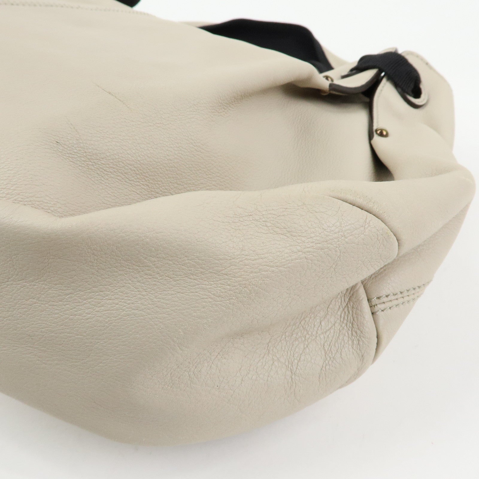 Ferragamo Vara Ribbon Leather Tote Bag Shoulder Bag Beige Black