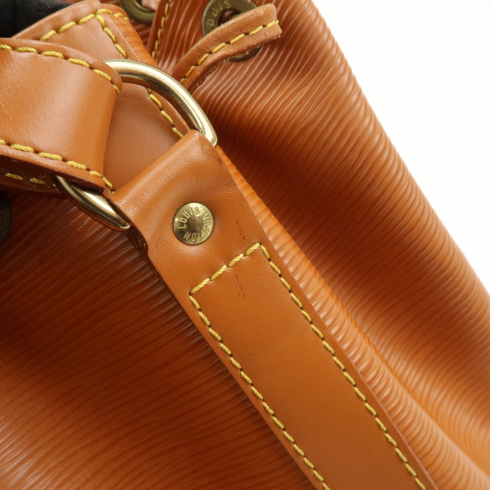 Louis Vuitton Epi Leather Petit Noe Shoulder Bag Zipang Gold M44108