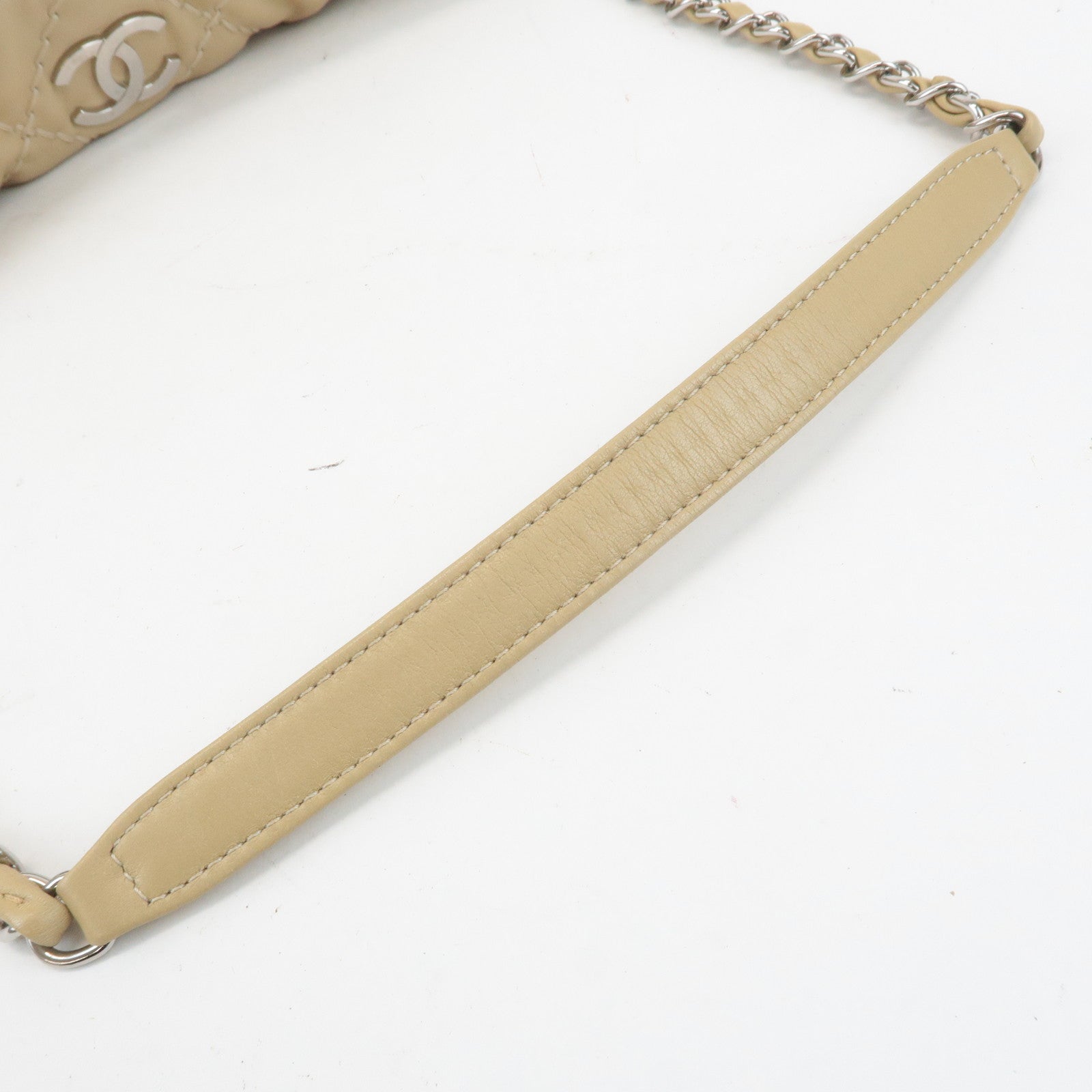 CHANEL Wild Stitch Lamb Skin Chain Shoulder Bag Hand Bag Beige Used