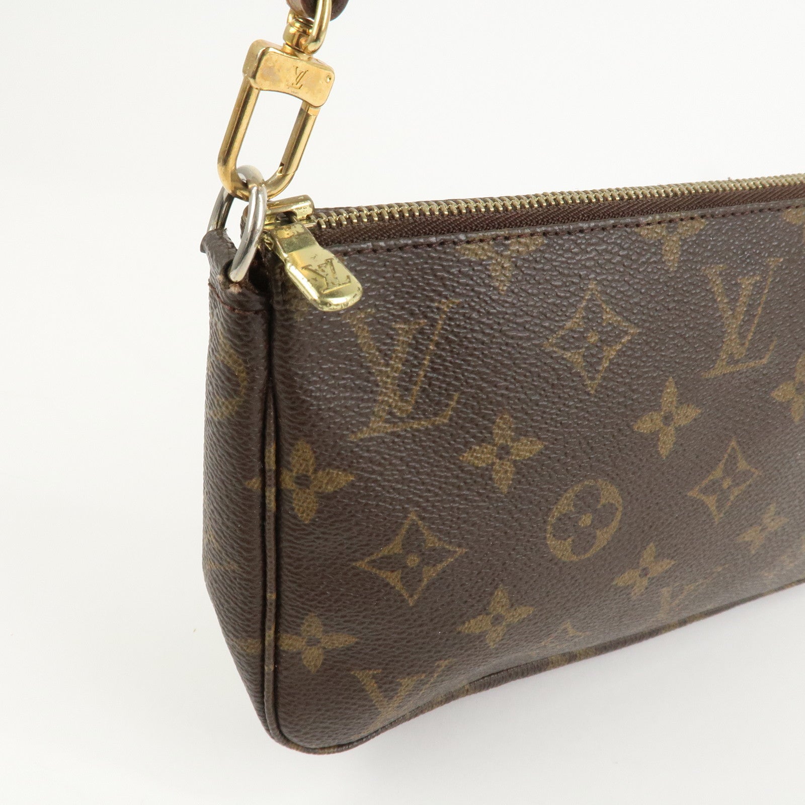 Louis Vuitton Monogram Pochette Accessoires Hand Bag Brown M51980