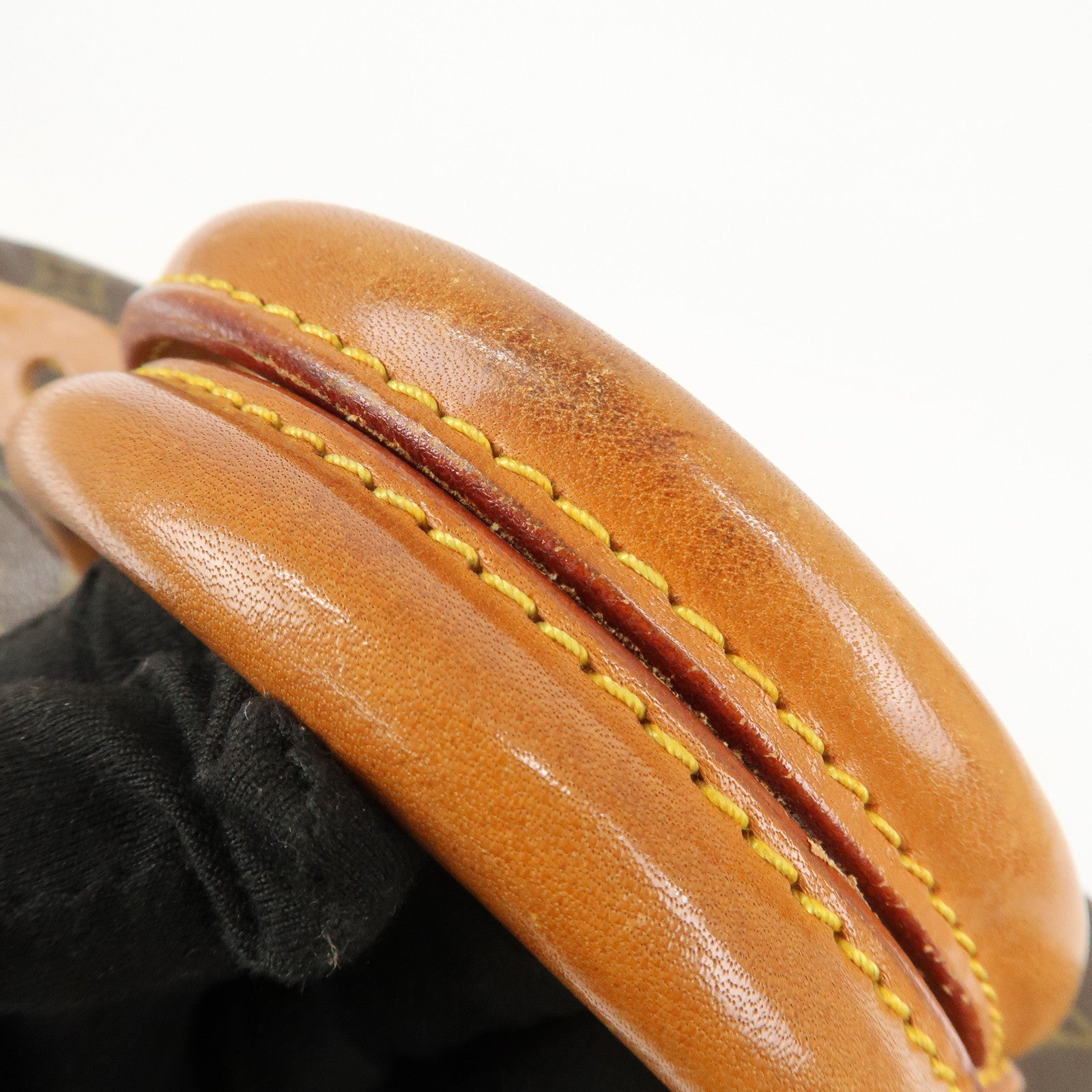 Louis Vuitton Monogram Monogram Canvas Nume Leather M41524