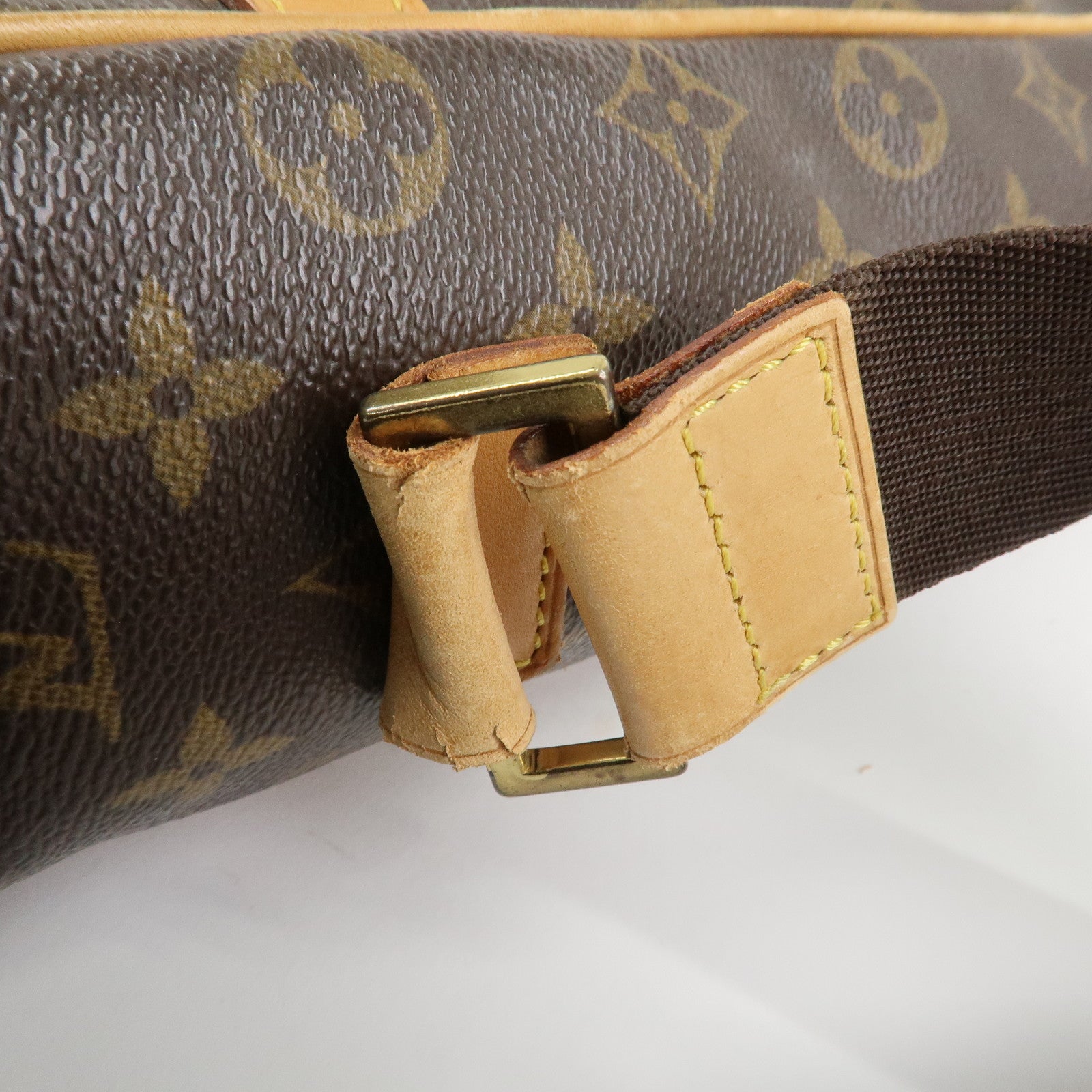 Louis Vuitton Monogram Abbesses Messenger Bag Shoulder Bag M45257 Used