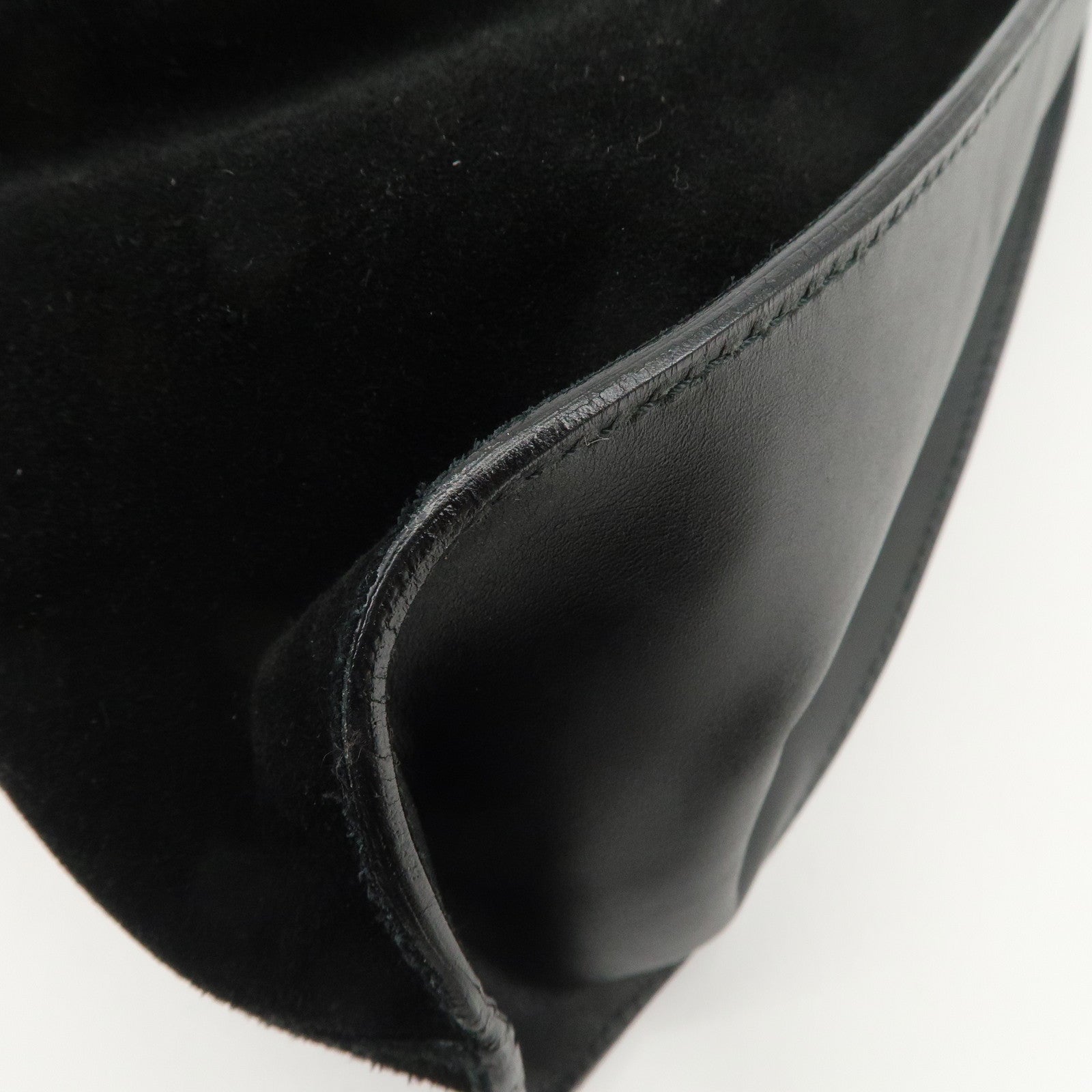 GUCCI Logo Suede Leather Shoulder Bag Hand Bag Black 001・4332