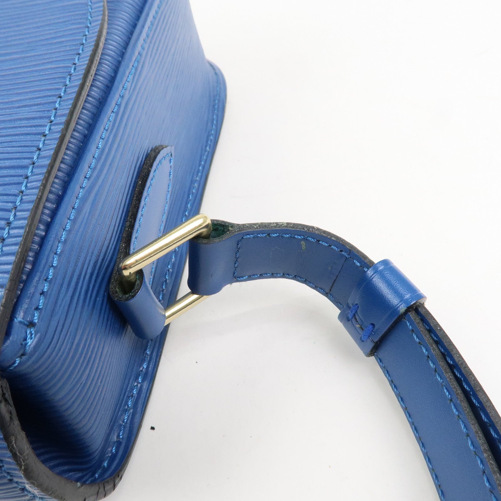 Louis Vuitton Epi Saint Cloud Shoulder Bag Toledo Blue M52195