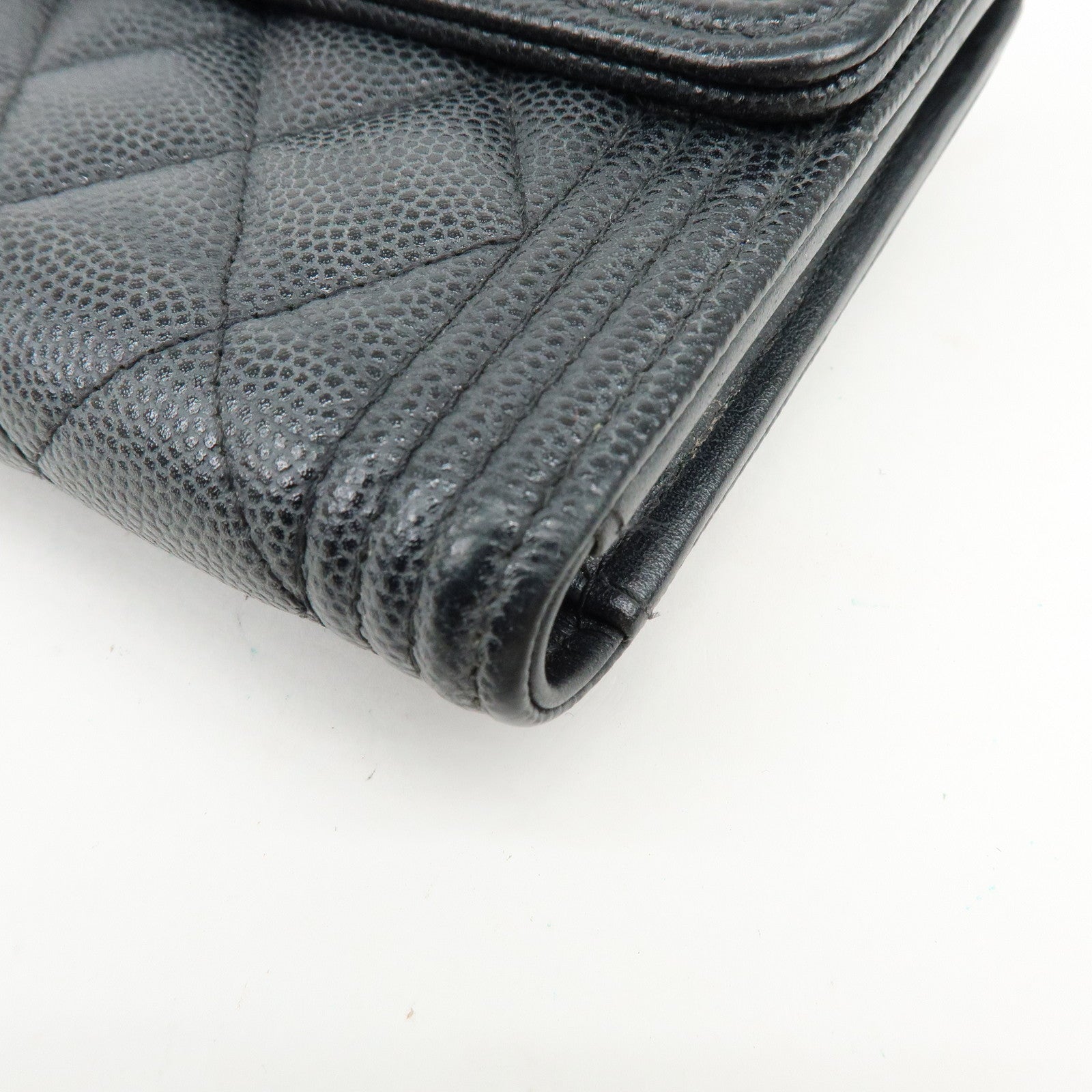 CHANEL Boy CHANEL Cavairskin Flap Compact Wallet Black A80734