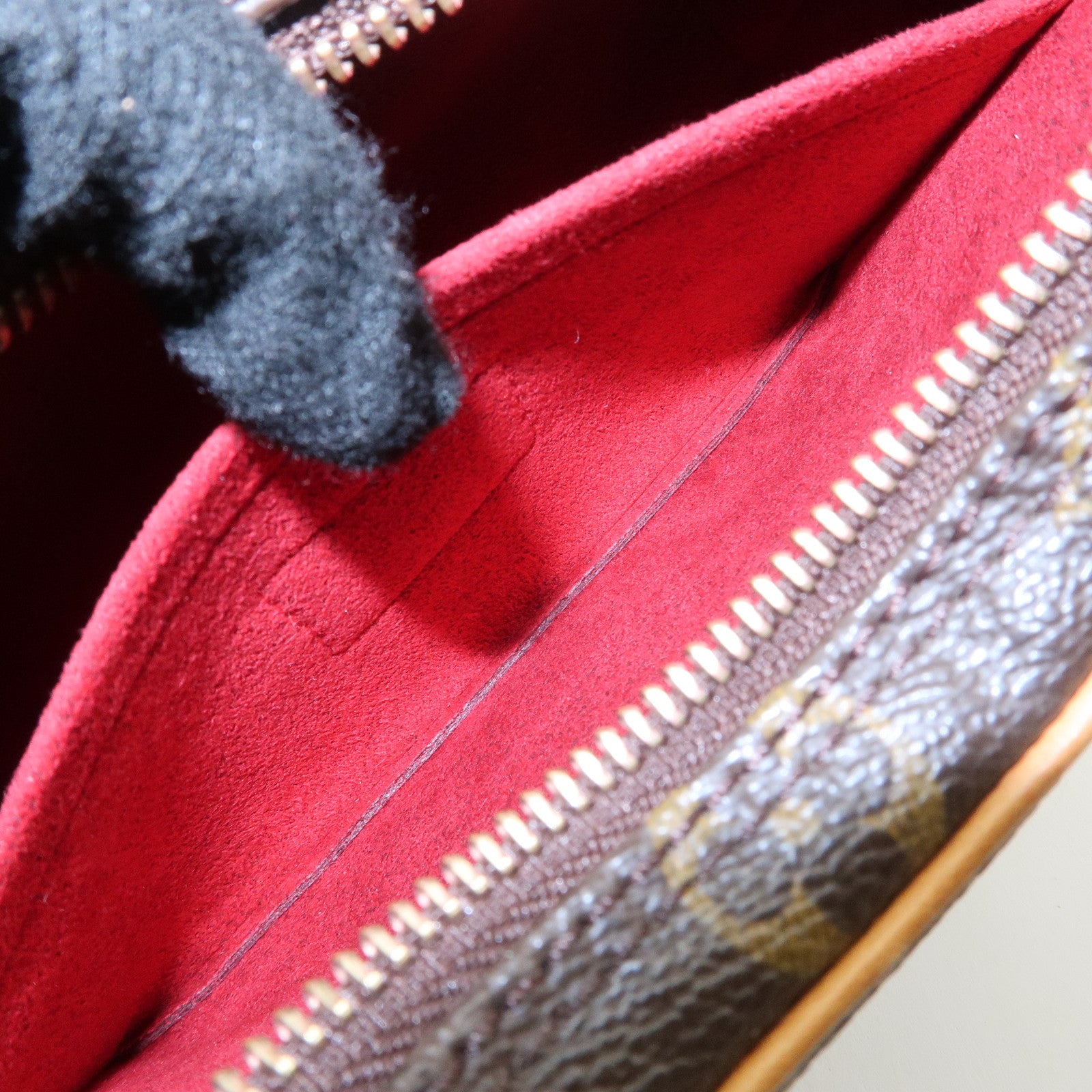 Louis Vuitton Monogram Pochette Croissant Shoulder Bag M51510 Used