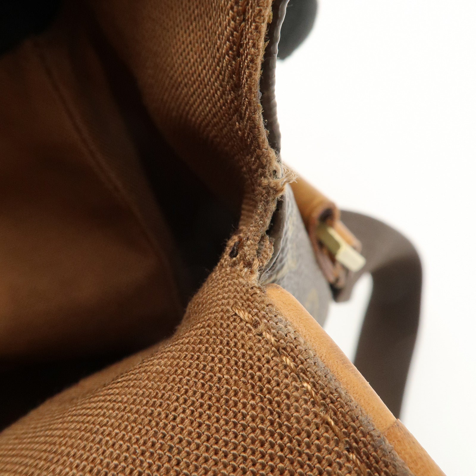 Louis Vuitton Monogram Abbesses Messenger Bag Hand Bag M45257 Used