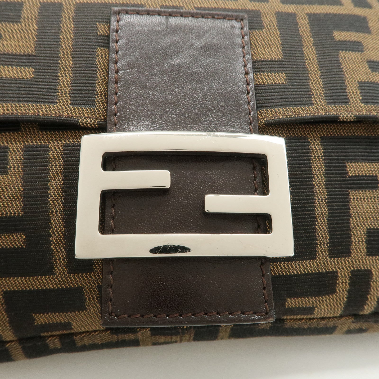 FENDI Mamma Baguette Zucca Canvas Leather Shoulder Bag 26424 Used