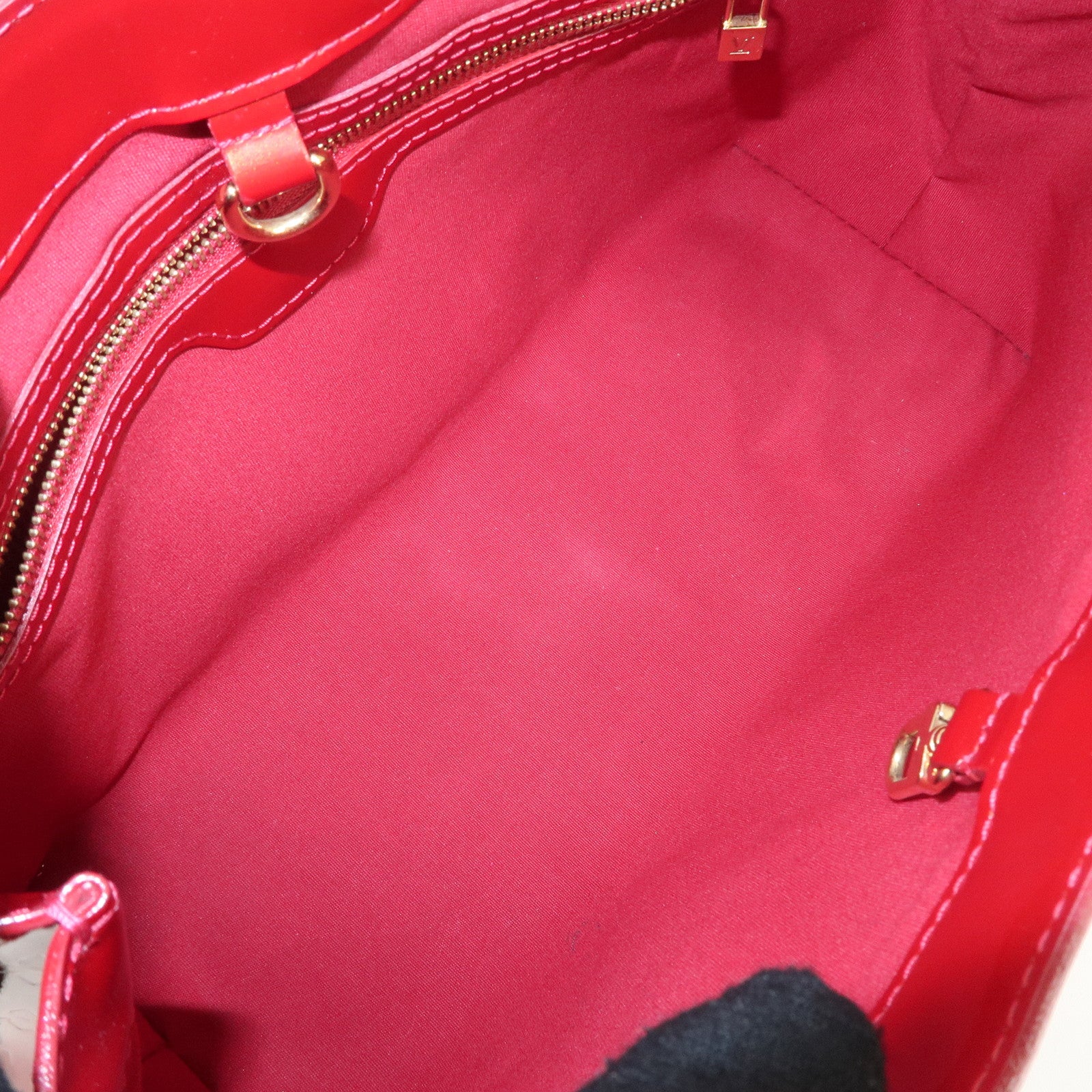 Louis Vuitton Monogram Vernis Wilshire PM Pomme d'Amour M93642 Used