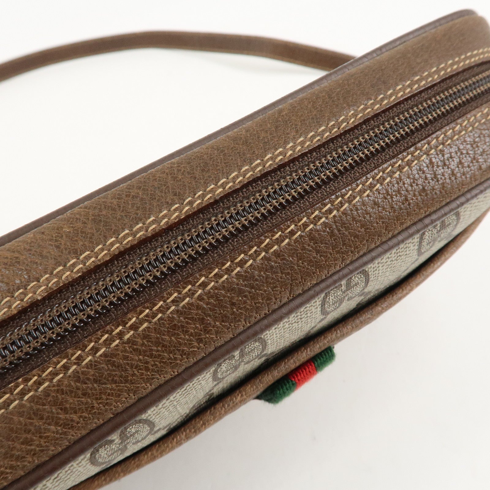 GUCCI Old GUCCI Sherry GG Plus Leather Shoulder Bag Beige Brown Used