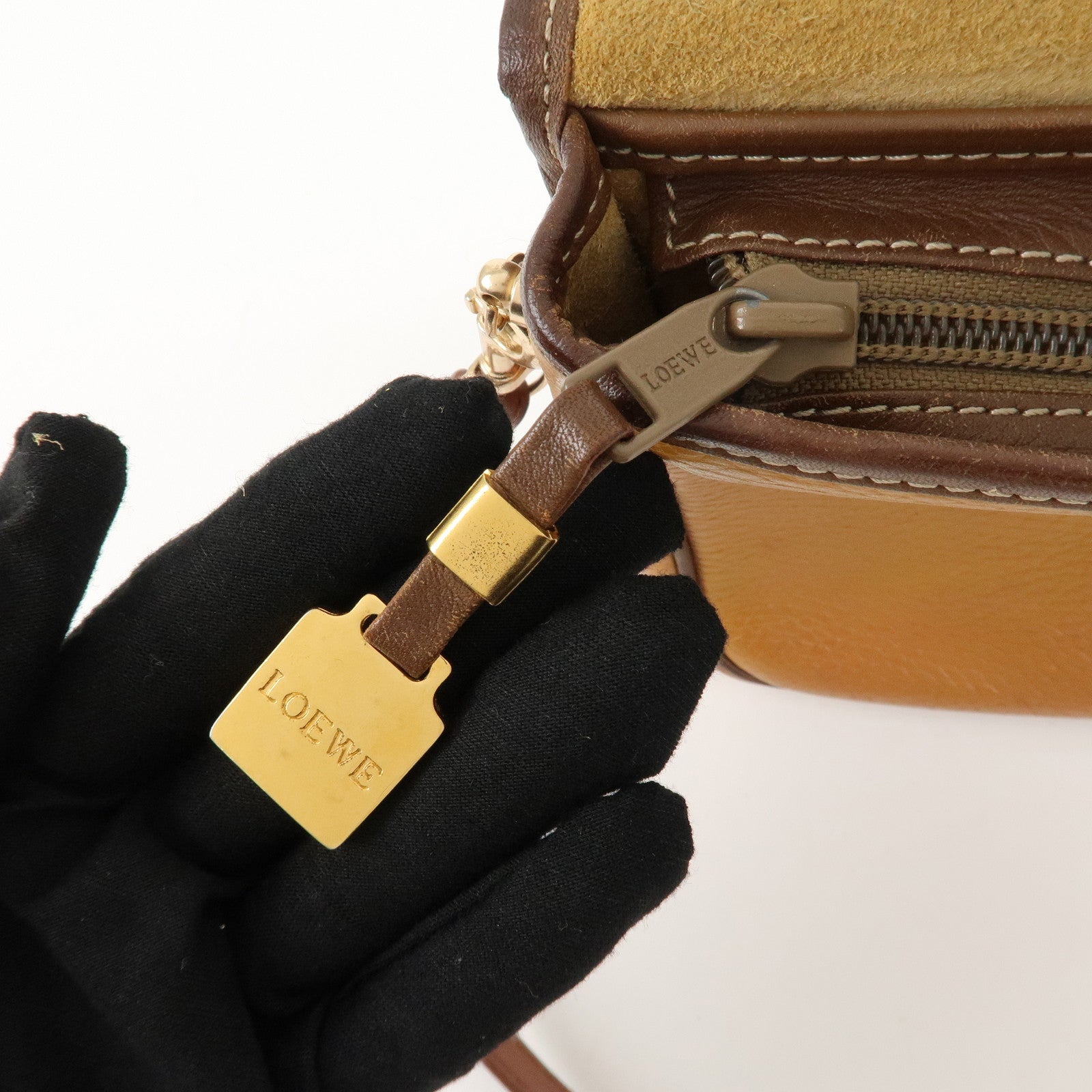 LOEWE Anagram Leather Shoulder Bag Brown Used