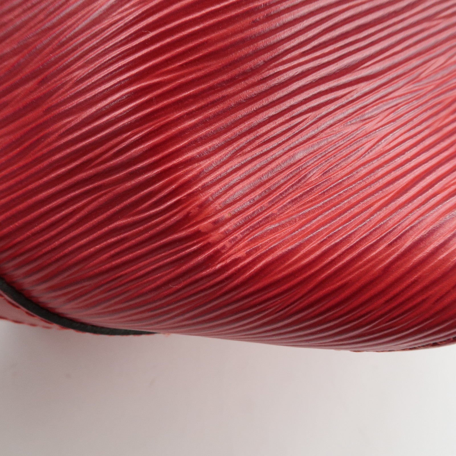 Louis Vuitton Epi Petit Noe Shoulder Bag Castilian Red M44107 Used