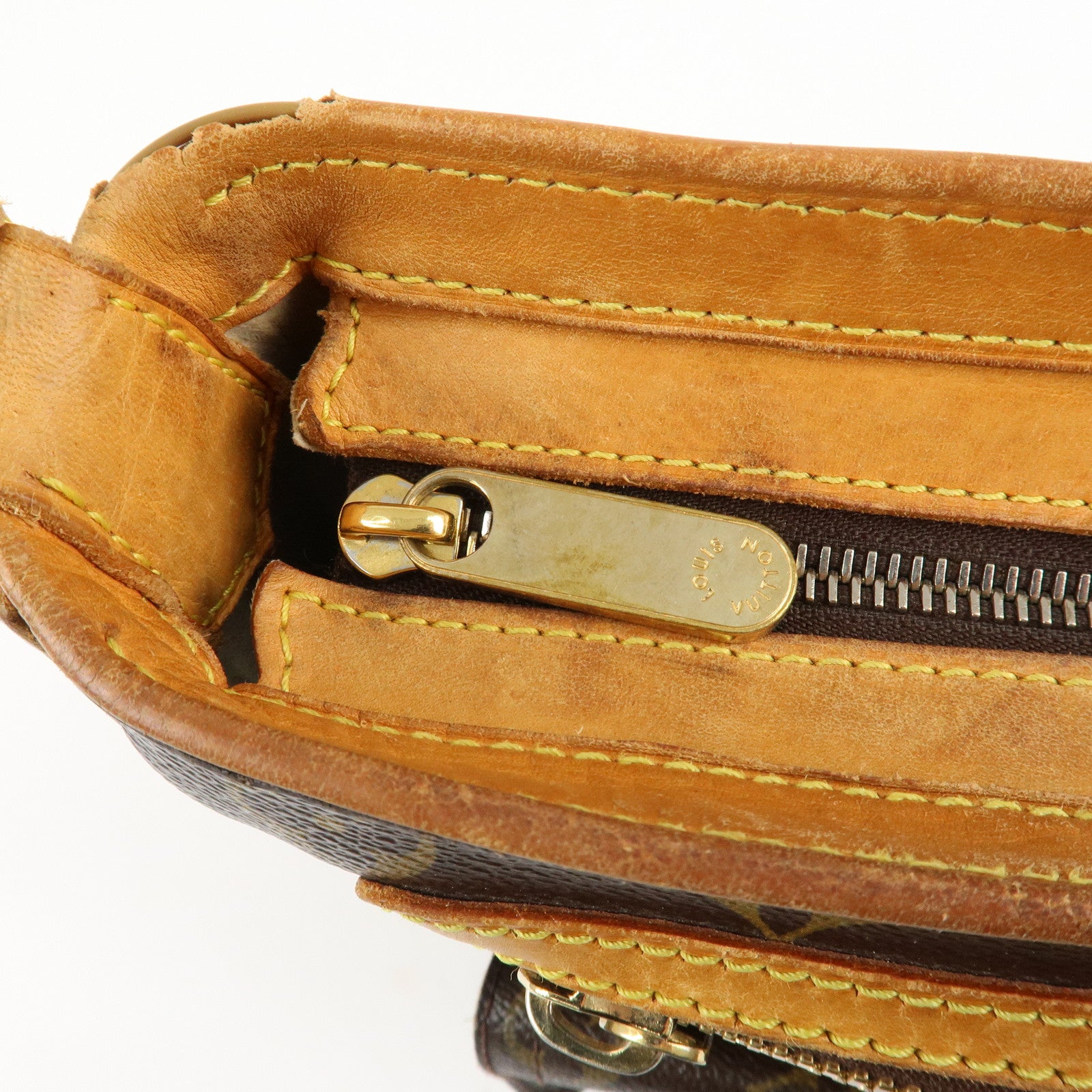 Louis Vuitton Monogram Hudson GM Shoulder Bag M40045 Used