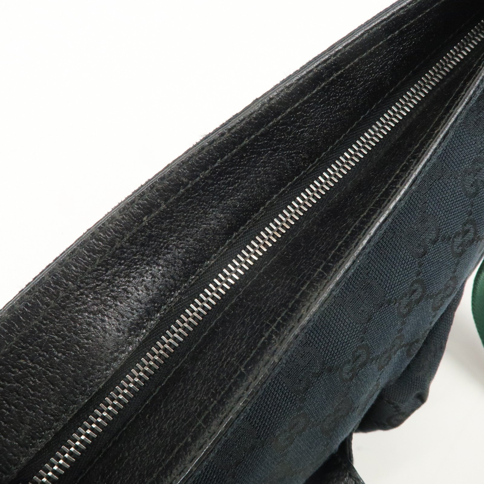 GUCCI Sherry GG Canvas Leather Shoulder Bag Black 169937 Used