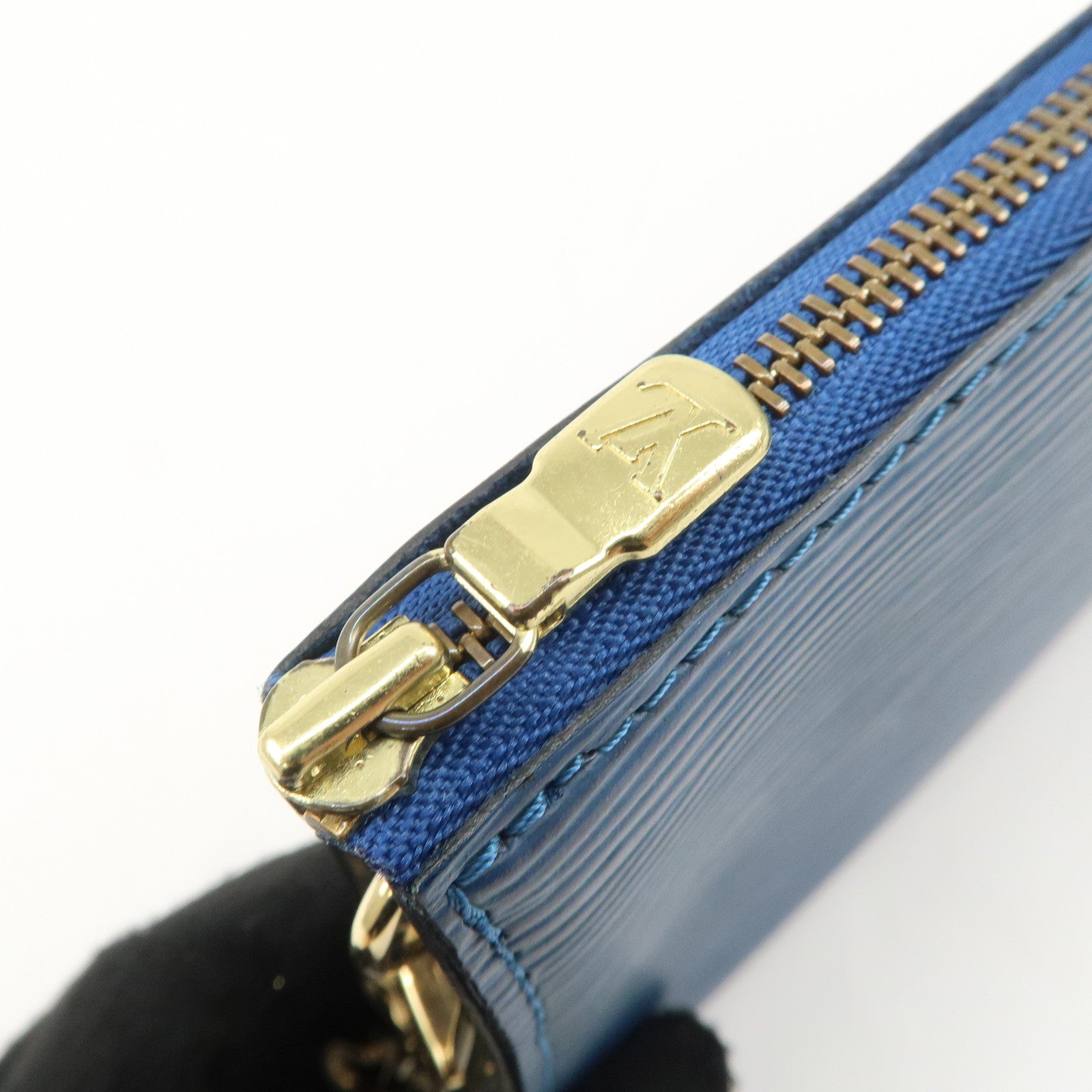 Louis Vuitton Epi Pochette Accessoires Hand Bag Toledo Blue M52947 Used