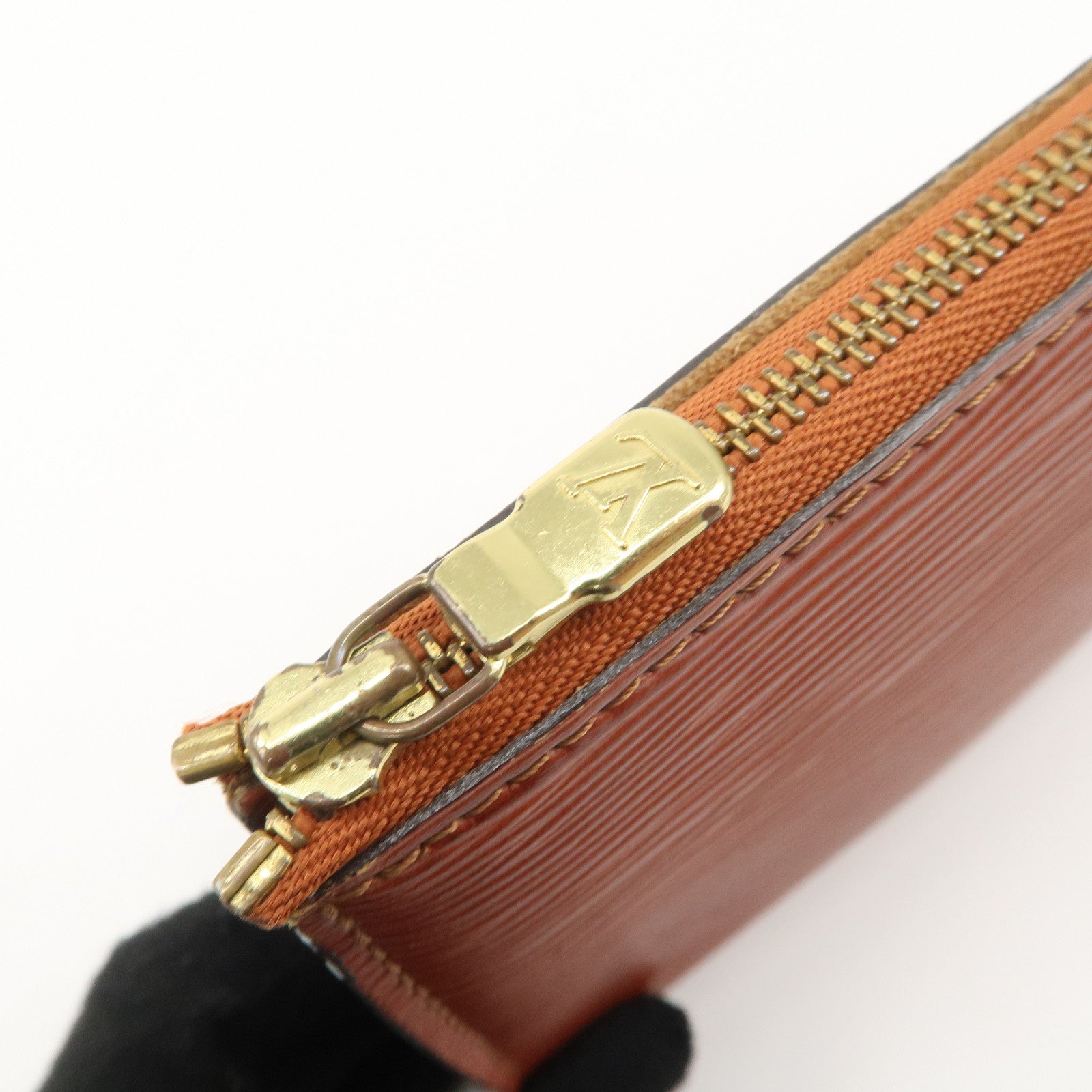 Louis Vuitton Epi Set of 2 Pochette Accessoires M52945 M52948 Used