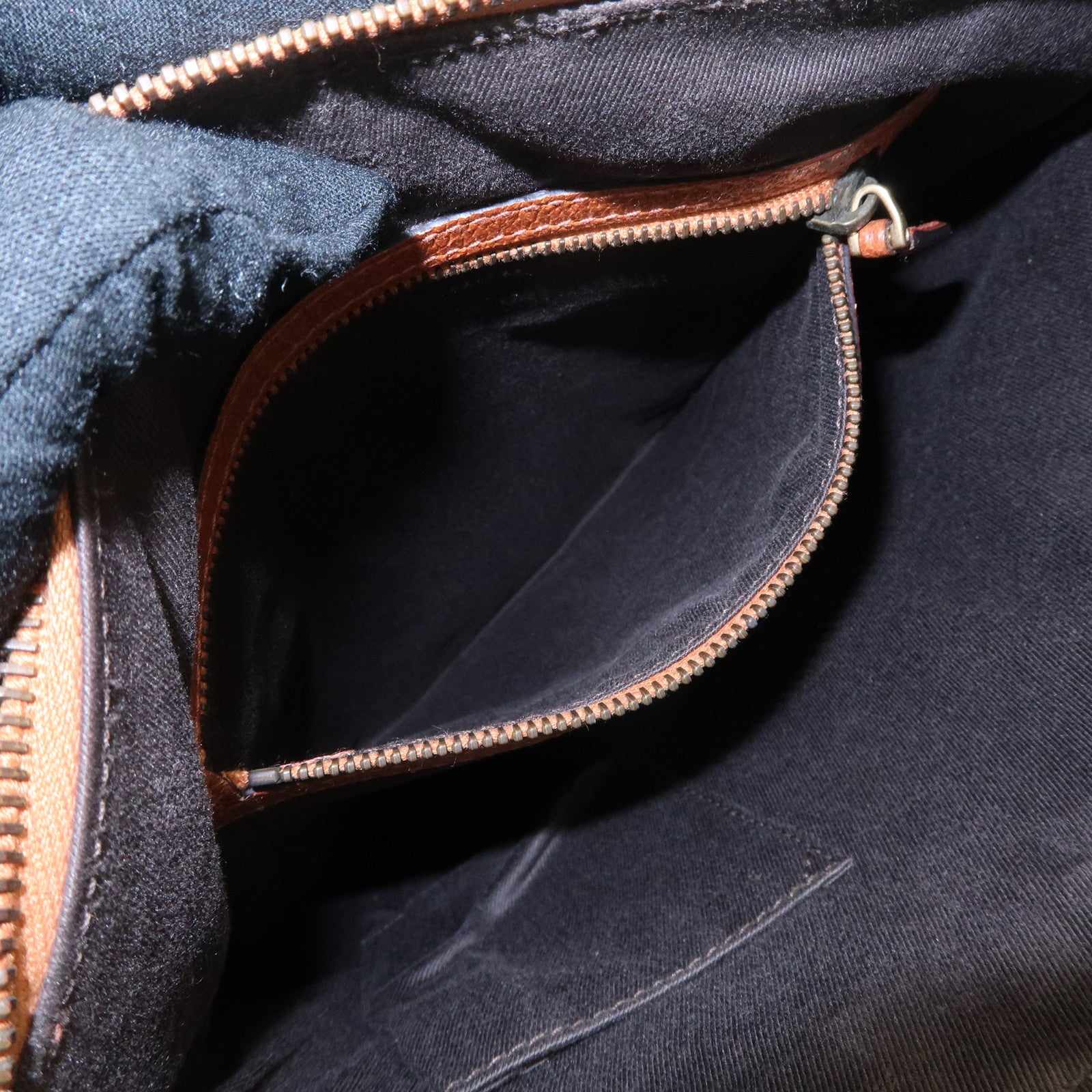 GUCCI GG Canvas Leather Shoulder Bag Brown 120893 Used