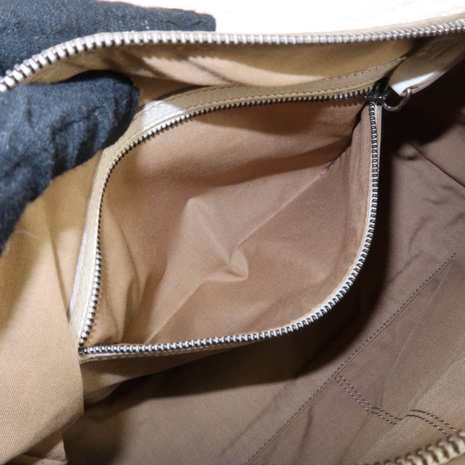 TOD'S Leather Shoulder Bag Hand Bag White Used