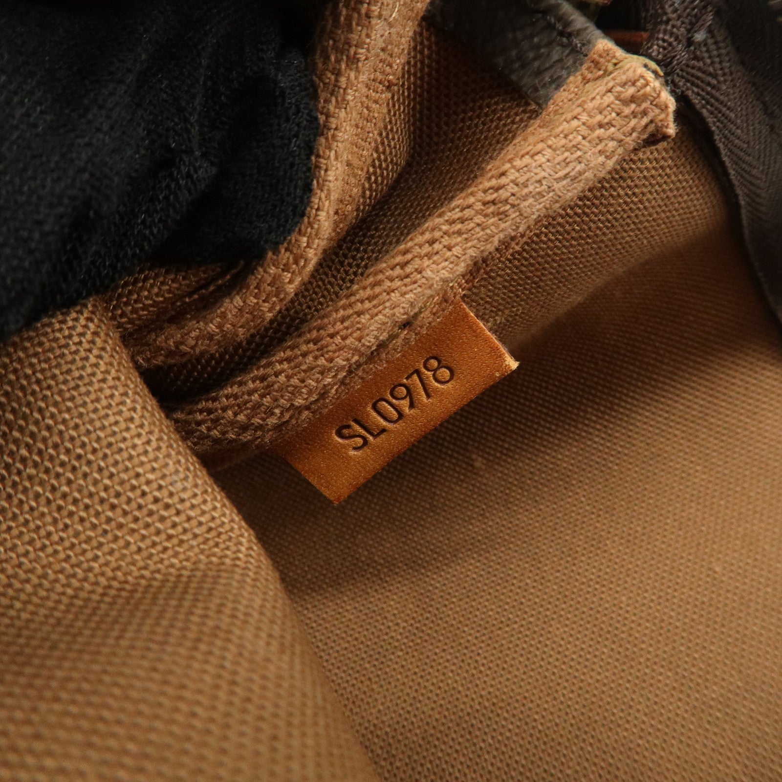 Louis Vuitton Monogram Pochette Accessoires Pouch M51980 Used