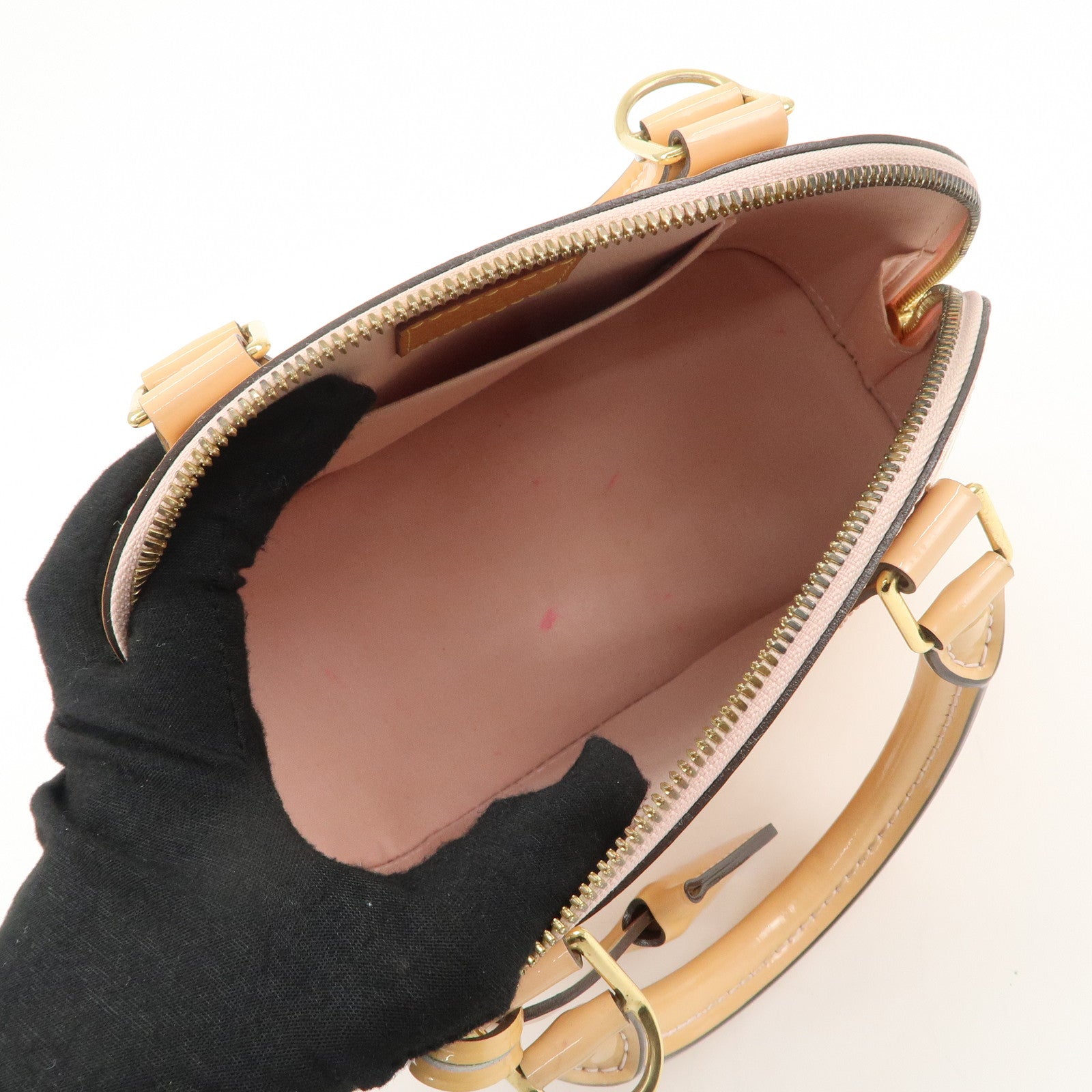 Louis Vuitton Monogram Vernis Alma BB Rose Angelique M90064 Used