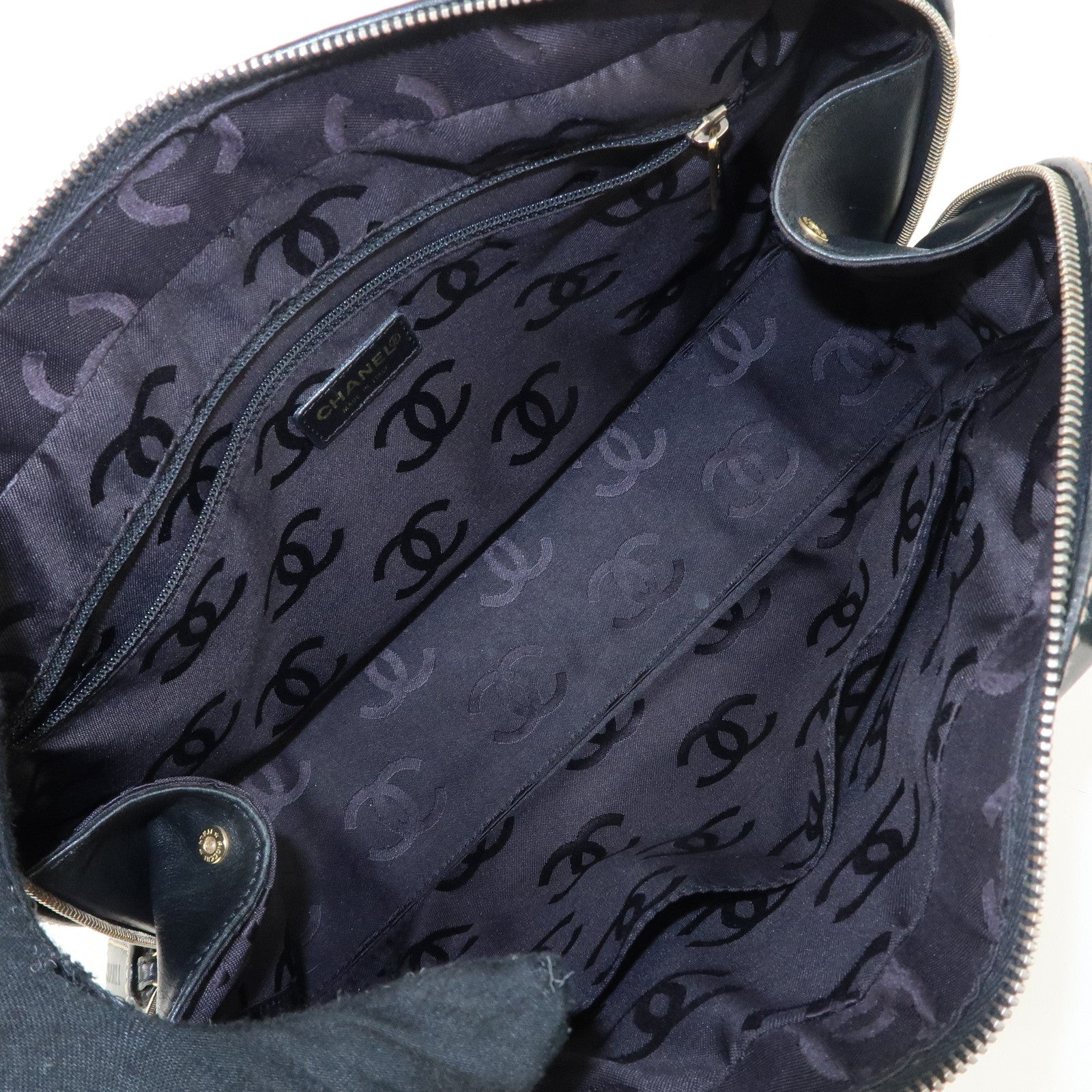 CHANEL Wild Stitch Lamb Skin COCO Mark Hand Bag Black A14692 Used