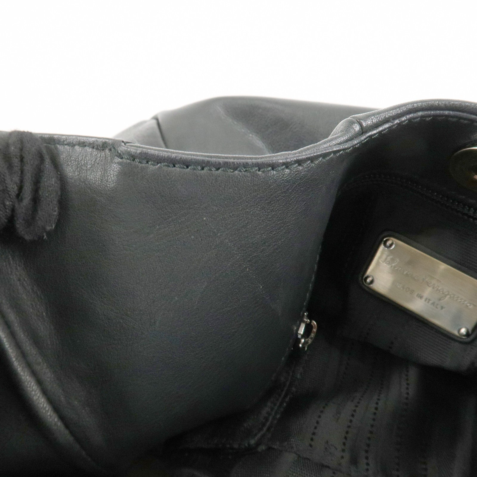 Ferragamo Gancini Leather Shoulder Bag Hand Bag Black Used