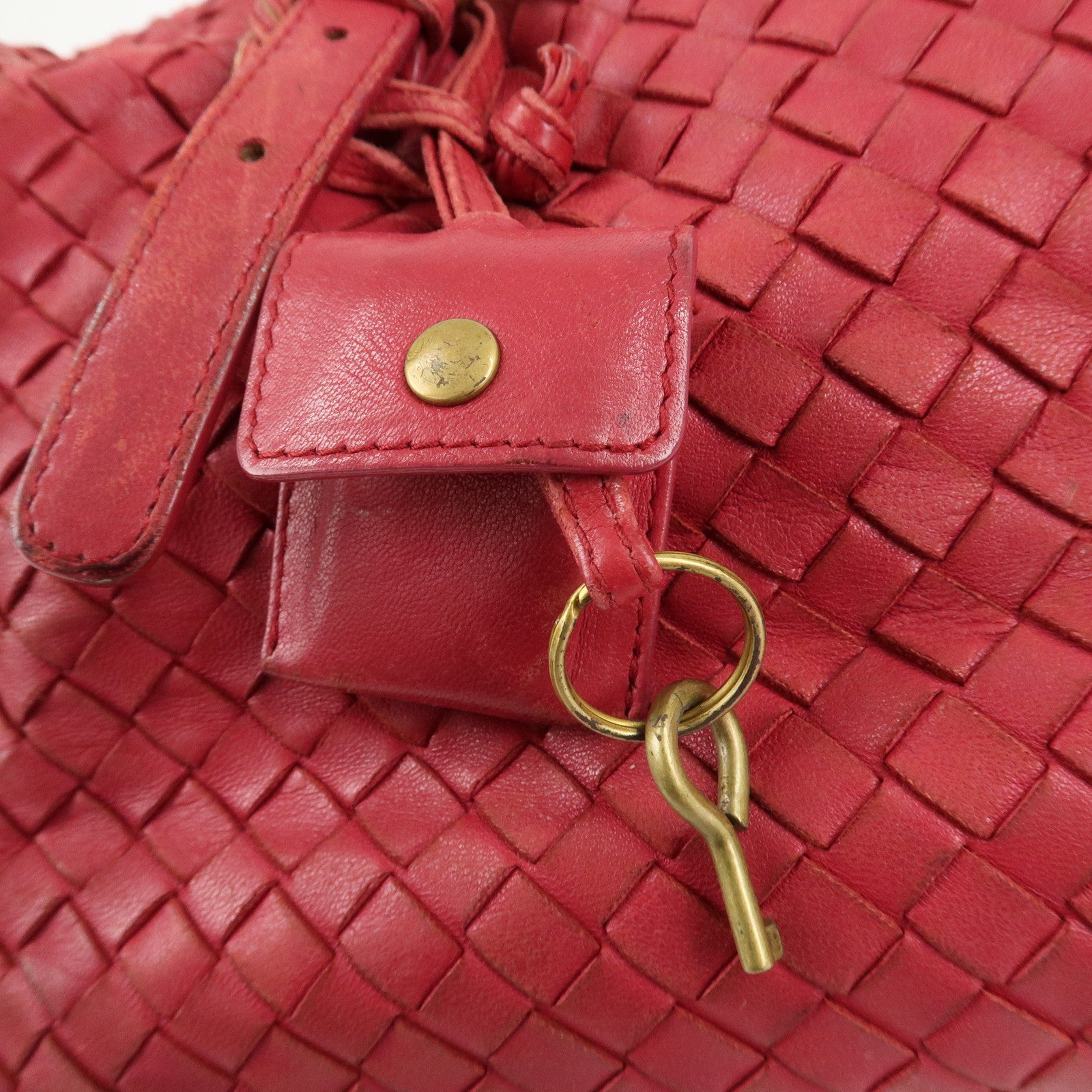 BOTTEGA VENETA Intrecciato Leather Montaigne Boston Bag Red Used