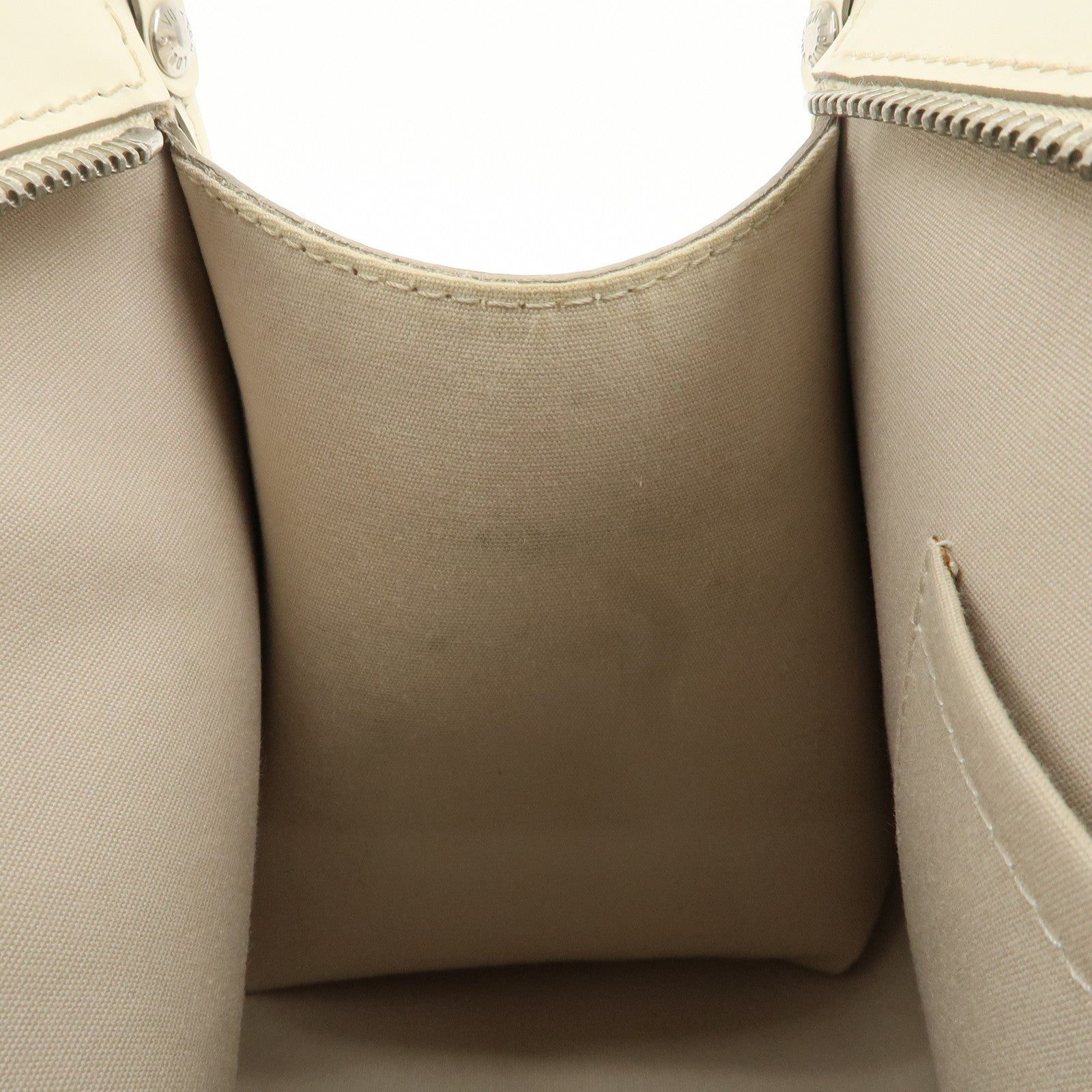 Louis Vuitton Epi Madeleine PM Hand Bag Ivoire White M5933J Used