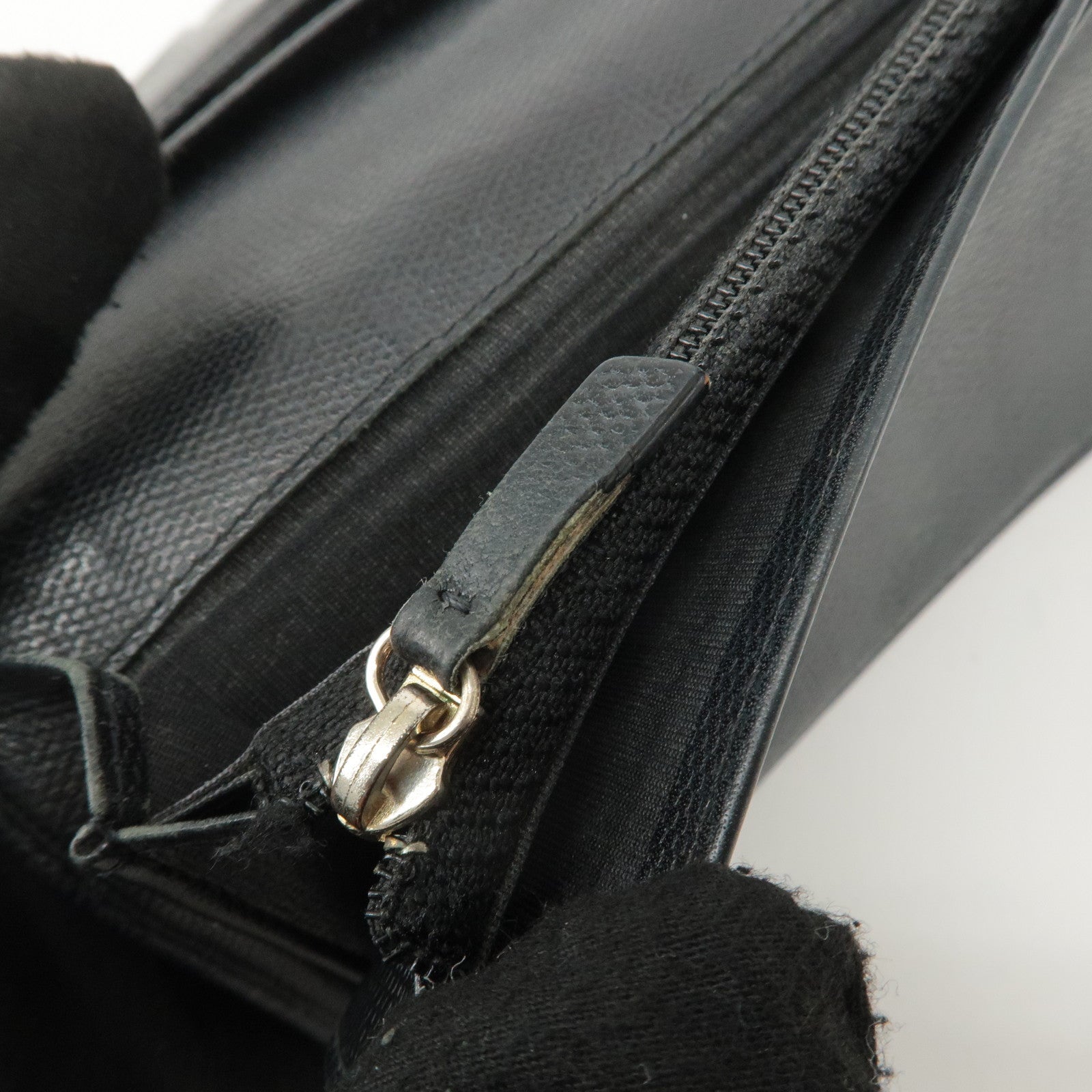 CHANEL COCO Button Leather Bi-Fold Long Wallet Black Used