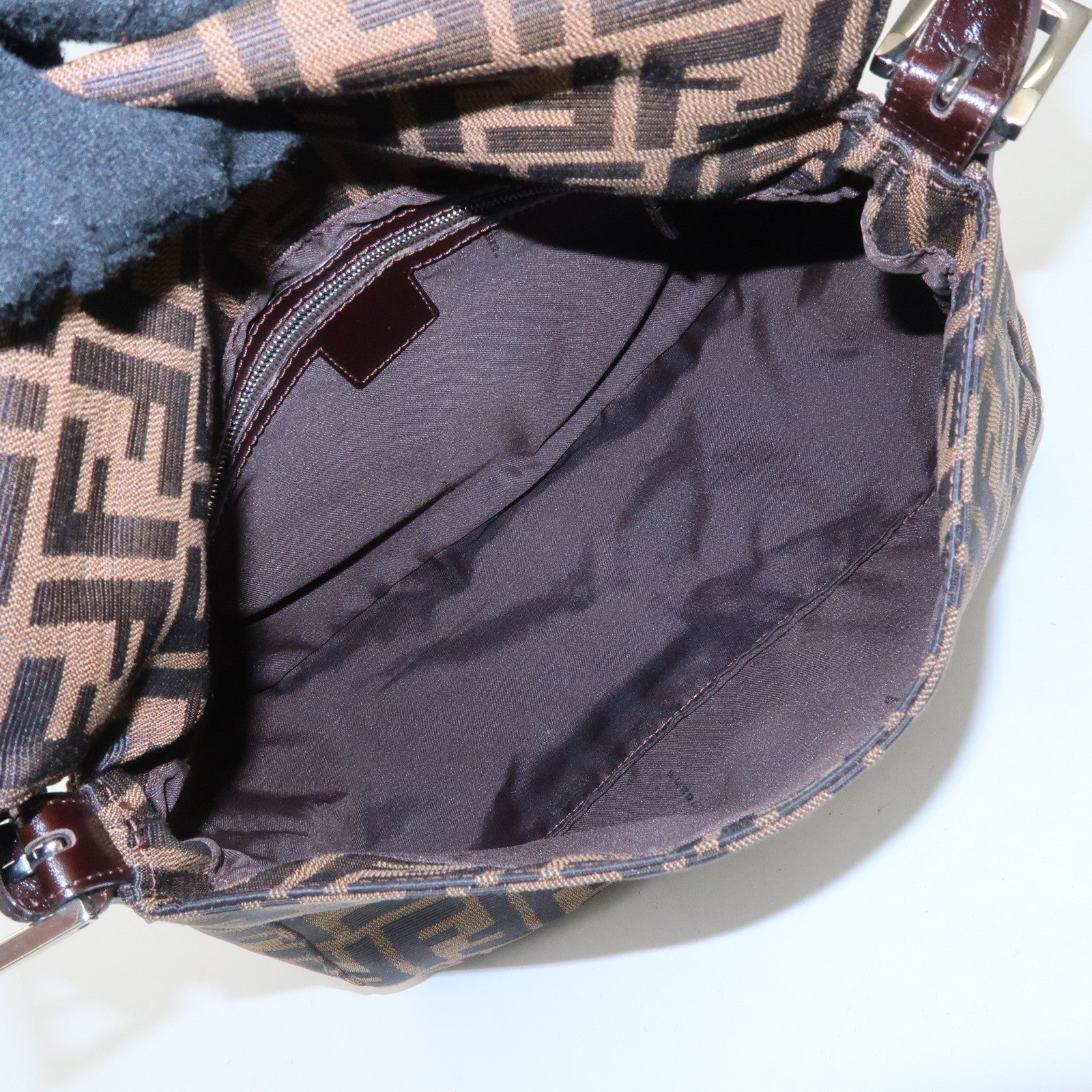 FENDI Mamma Baguette Canvas Leather Shoulder Bag Silver HDW 26325 Used