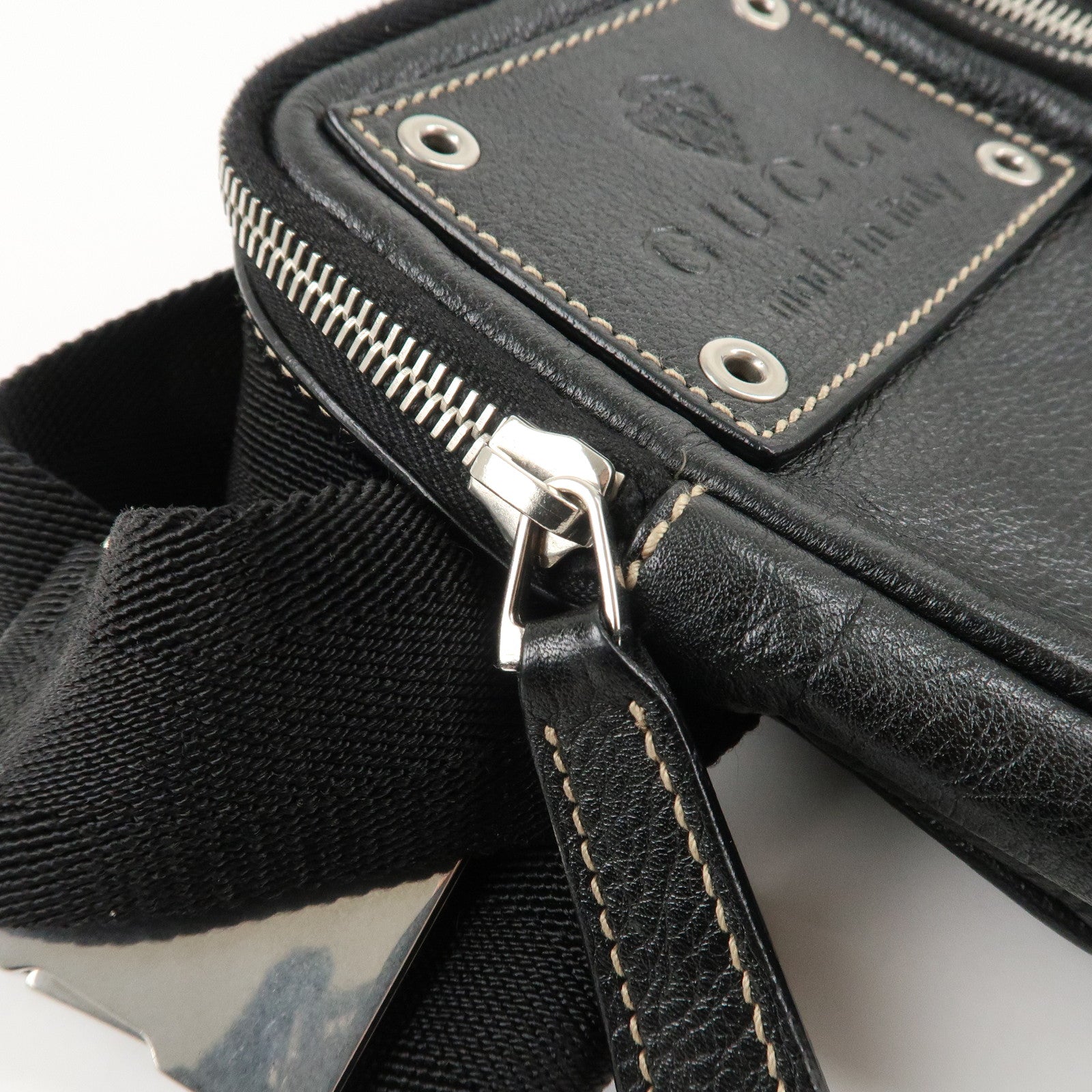 GUCCI Leather Nylon Waist Bag Cross Body Bag Black 201846 Used