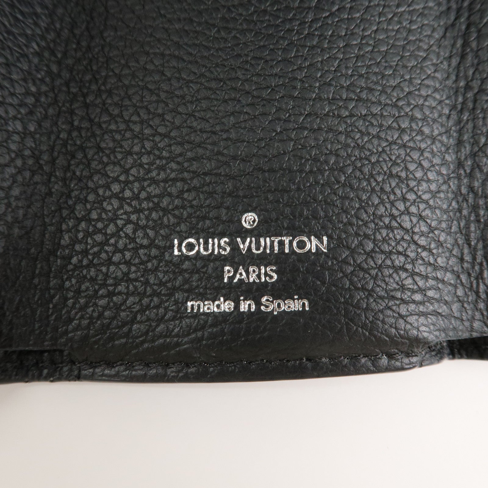 Louis Vuitton Lock Me Portefeuille Lock Mini Wallet Noir M63921 Used