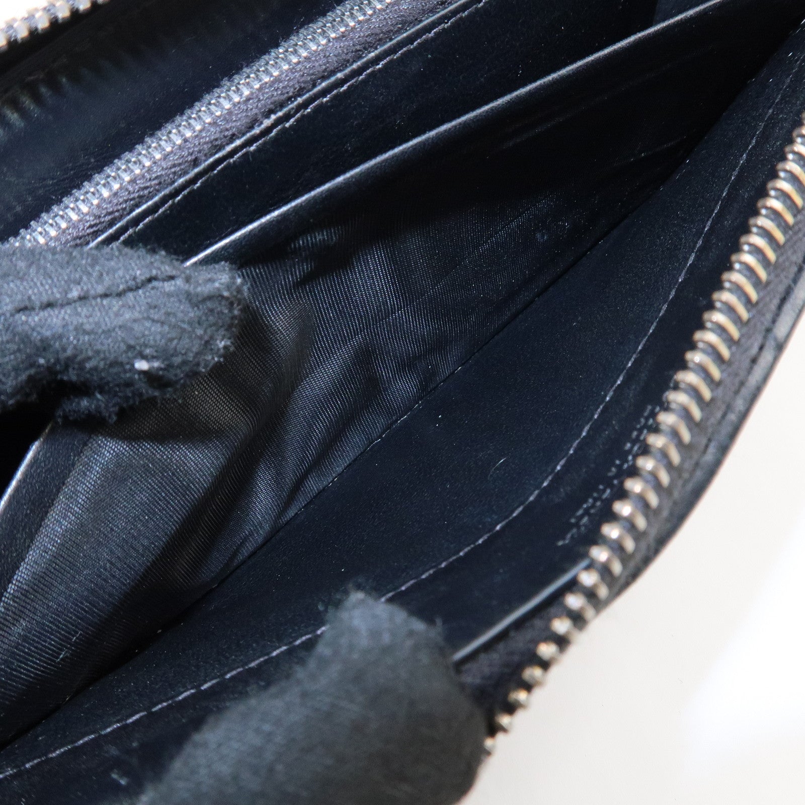 BOTTEGA VENETA Intrecciato Leather Round Zipper Wallet Black Used