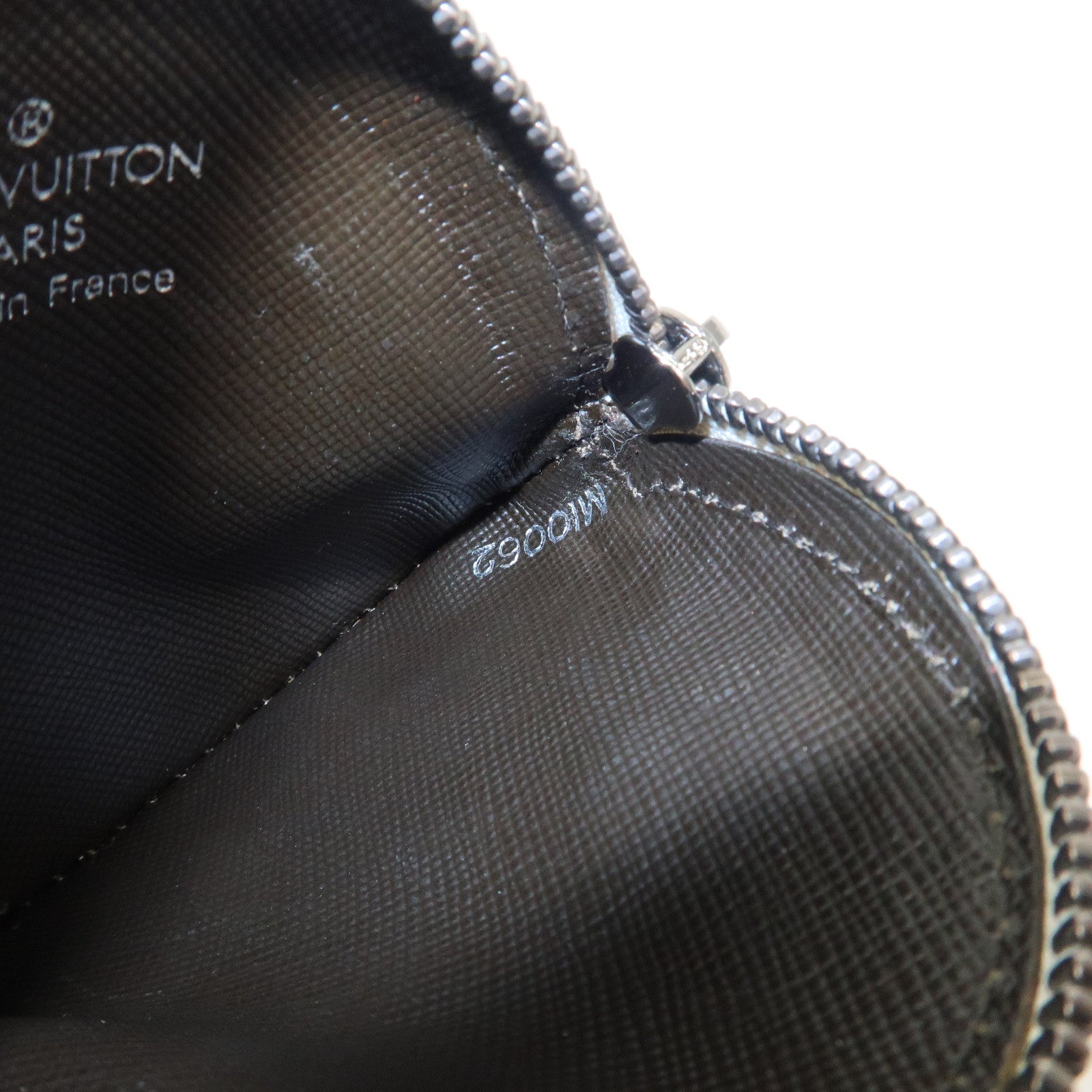 Louis Vuitton MonogramMini Comte de Fee Porte Monnaie Round M92271 Used