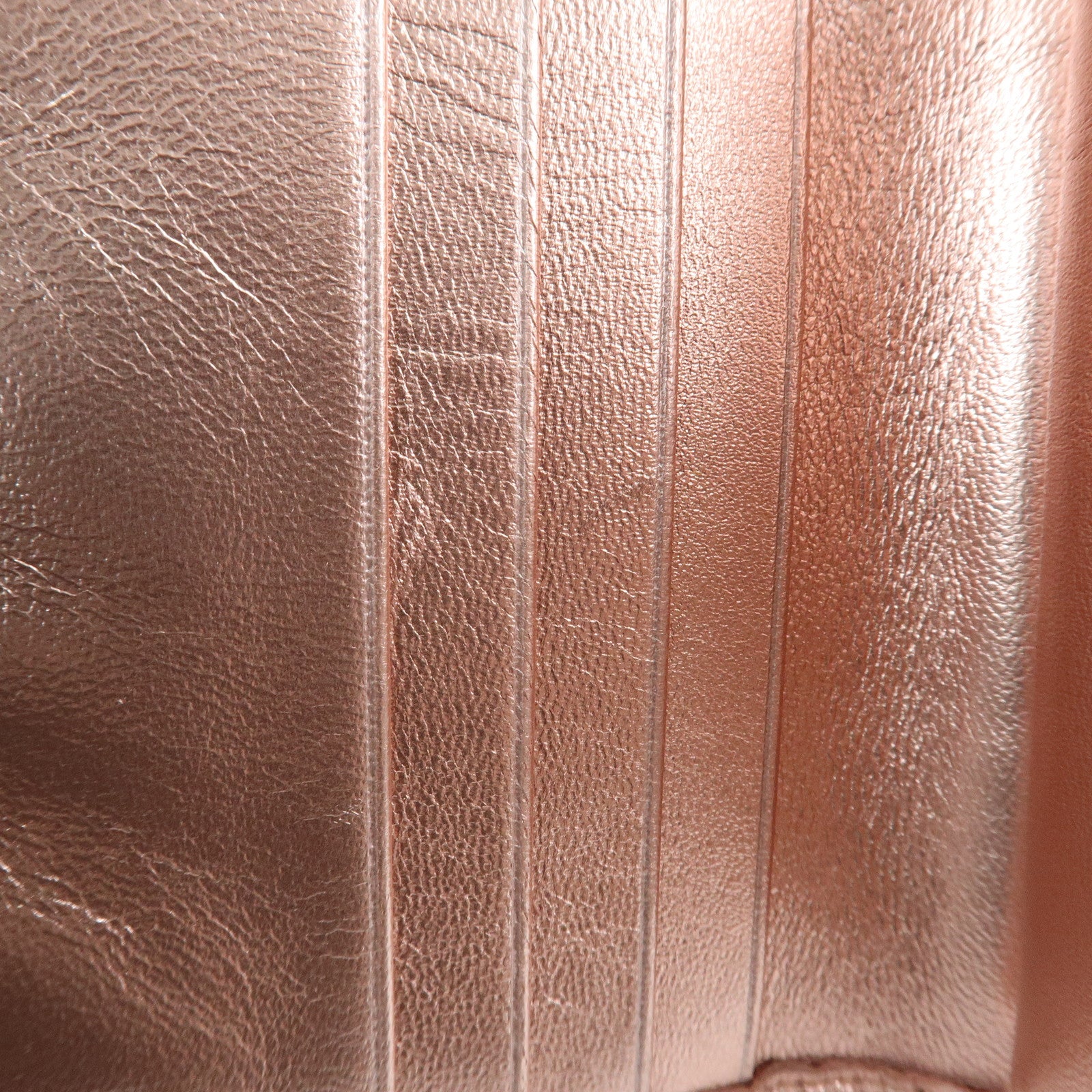 MIU MIU Matelasse Leather Bi-fold Wallet Metalic Pink 5MV016 Used