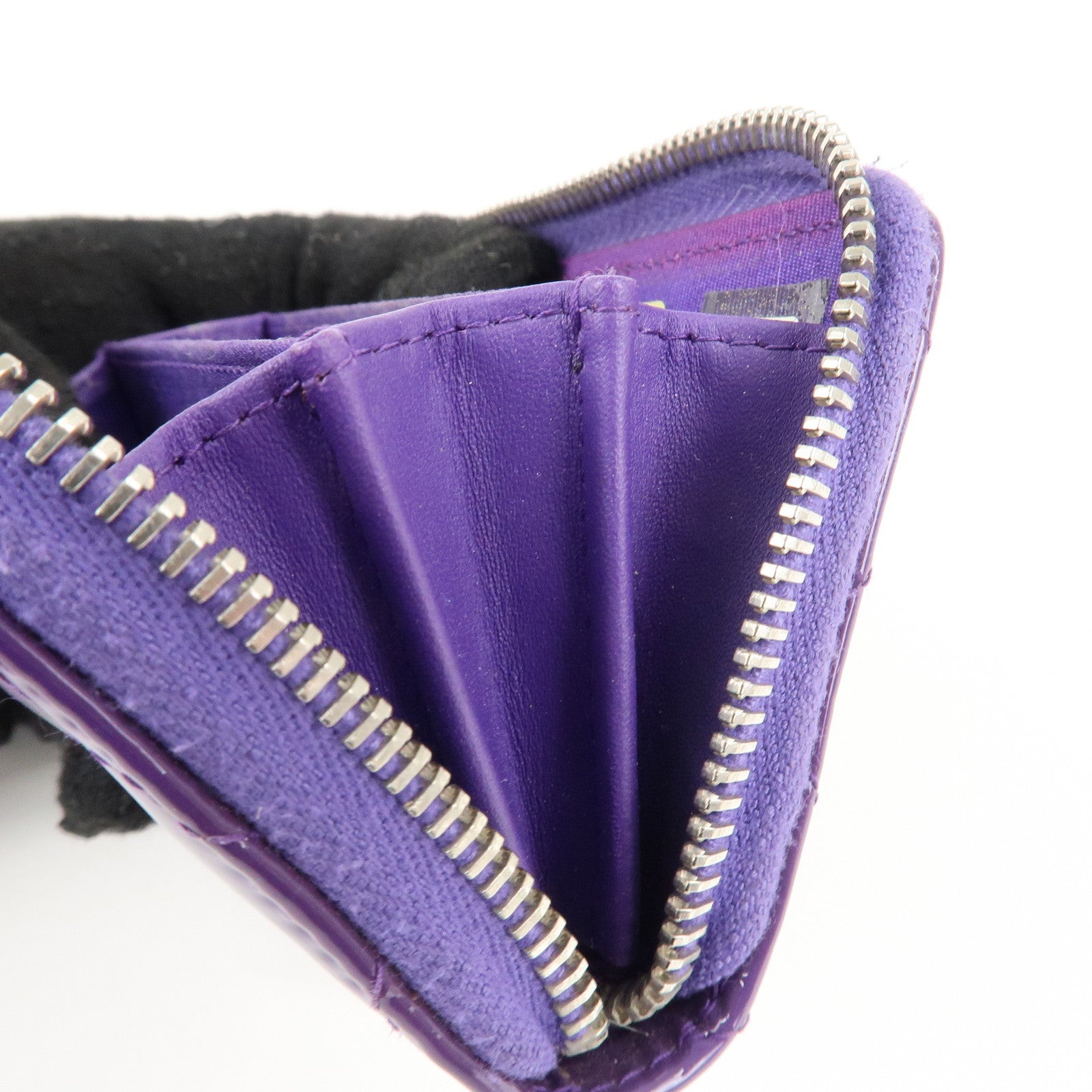 CHANEL Matelasse Patent Leather Card Case Coin Case Purple Used