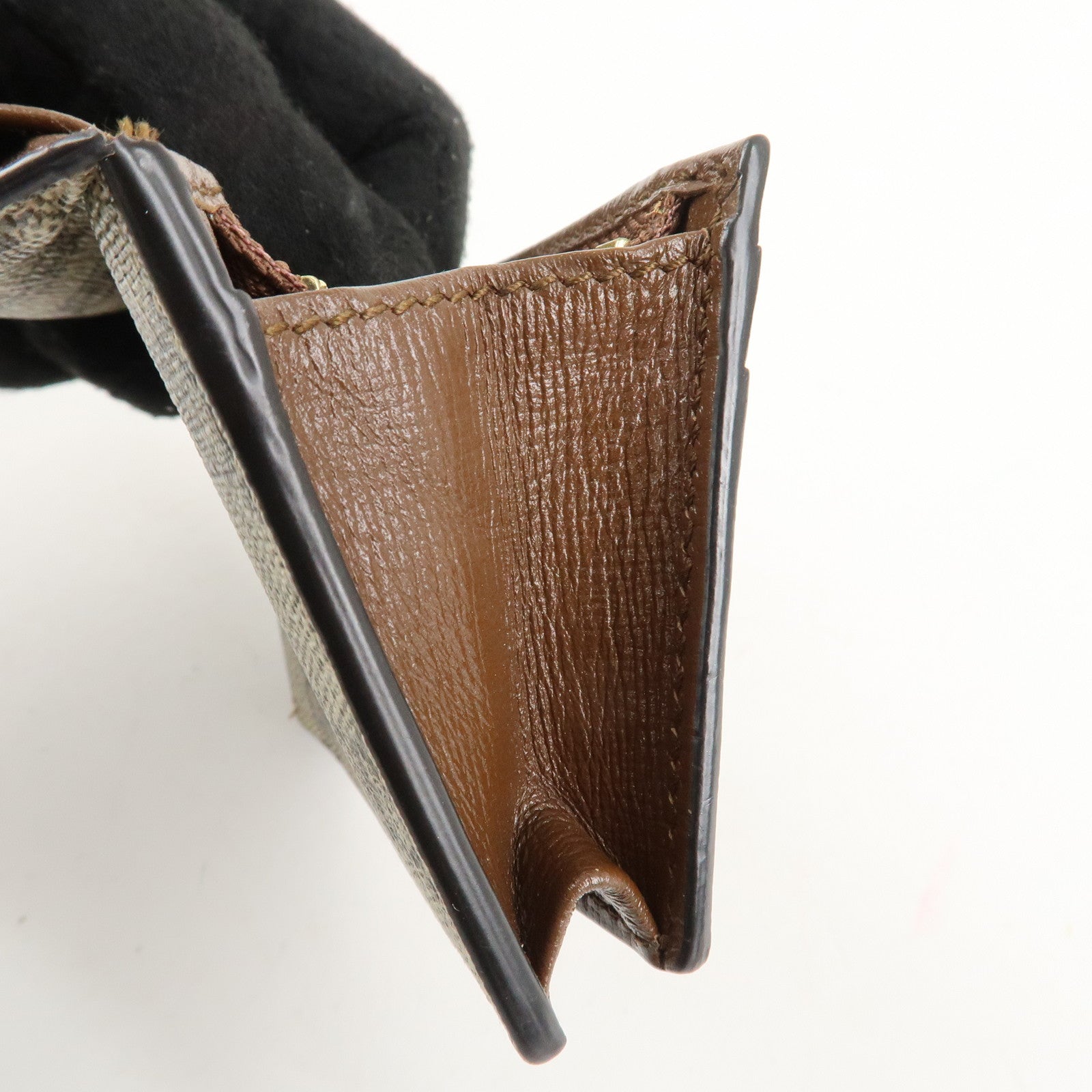 GUCCI GG Supreme Leather Heart Motif Bi-fold Wallet 648848 Used