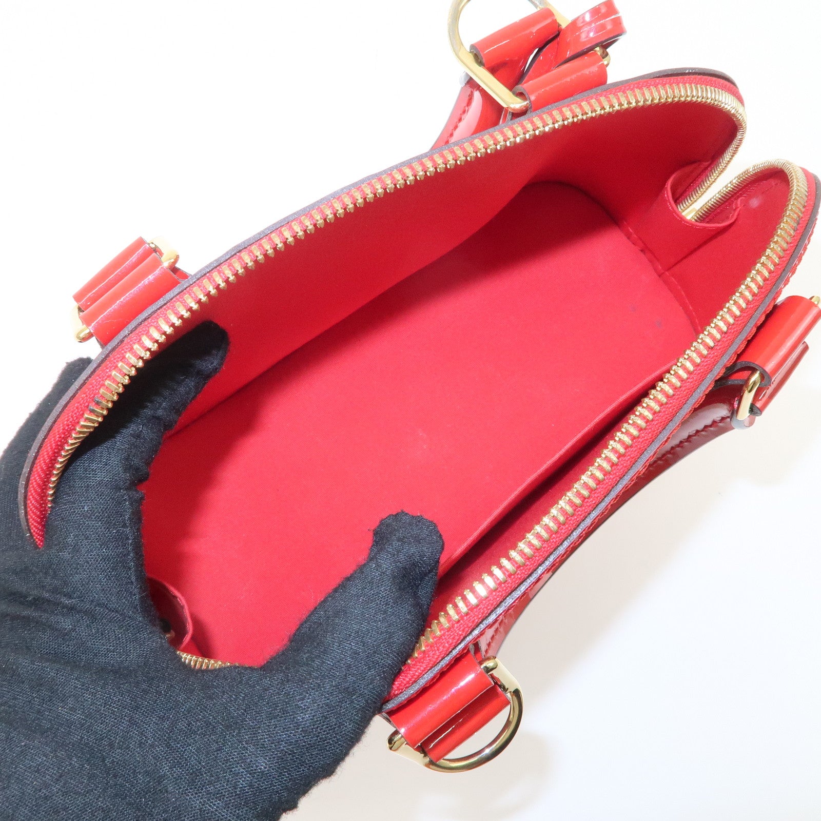 Louis Vuitton Monogram Vernis Alma BB Hand Bag Rouge M91698 Used