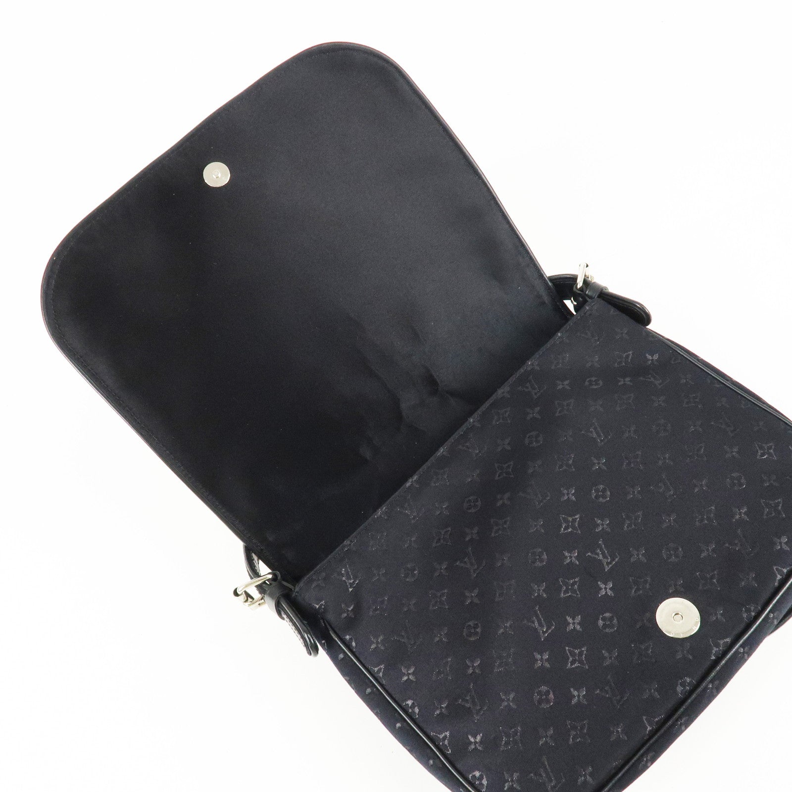 Louis Vuitton Monogram Mini Comte Douffet Musette Shoulder Bag Used