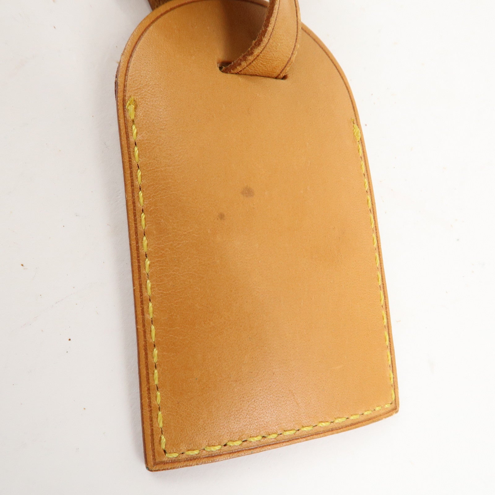 Louis Vuitton Set of 10 Leather Name Tag & Poignet Natural Used