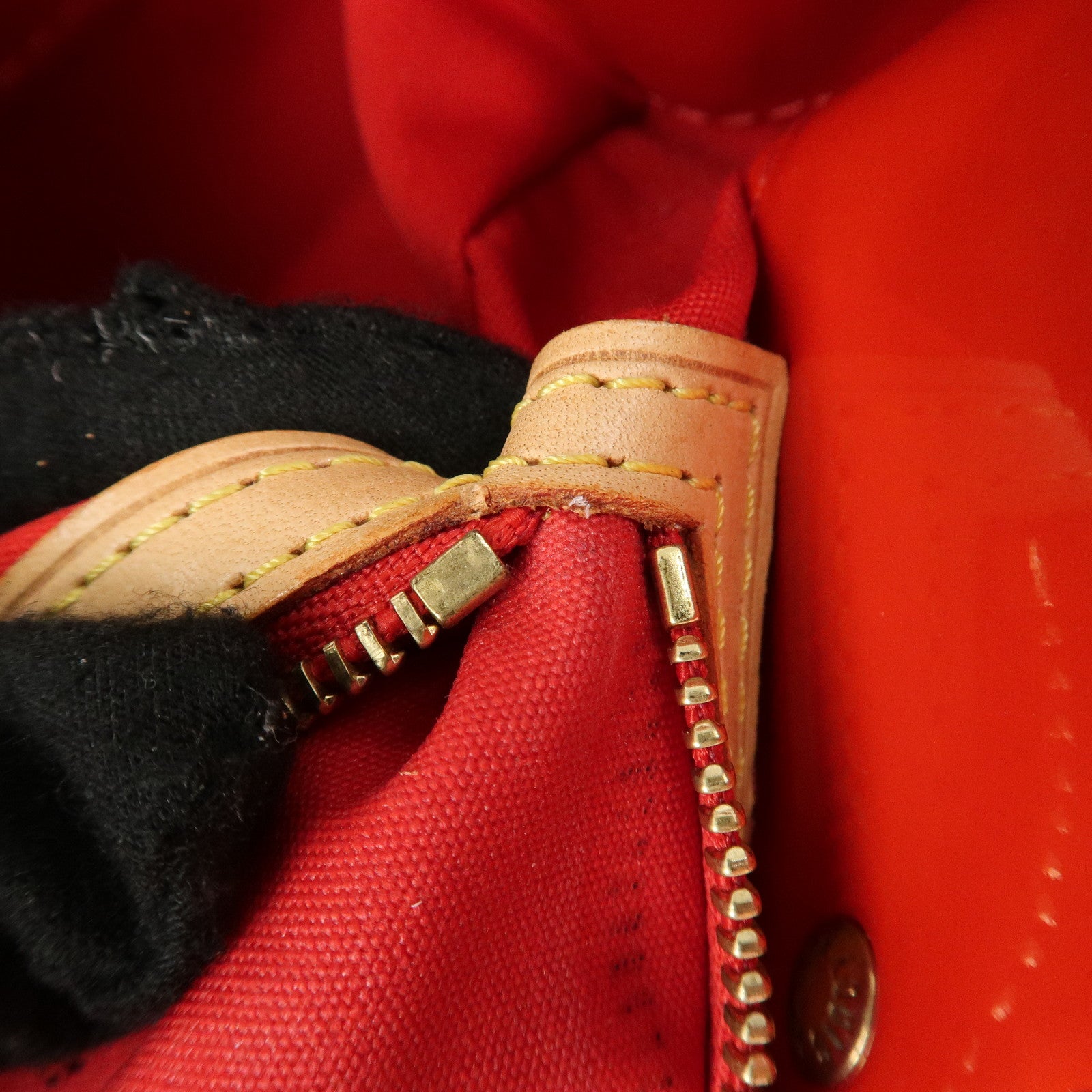 Louis Vuitton Monogram Vernis Lead PM Hand Bag M91088 Rouge Used