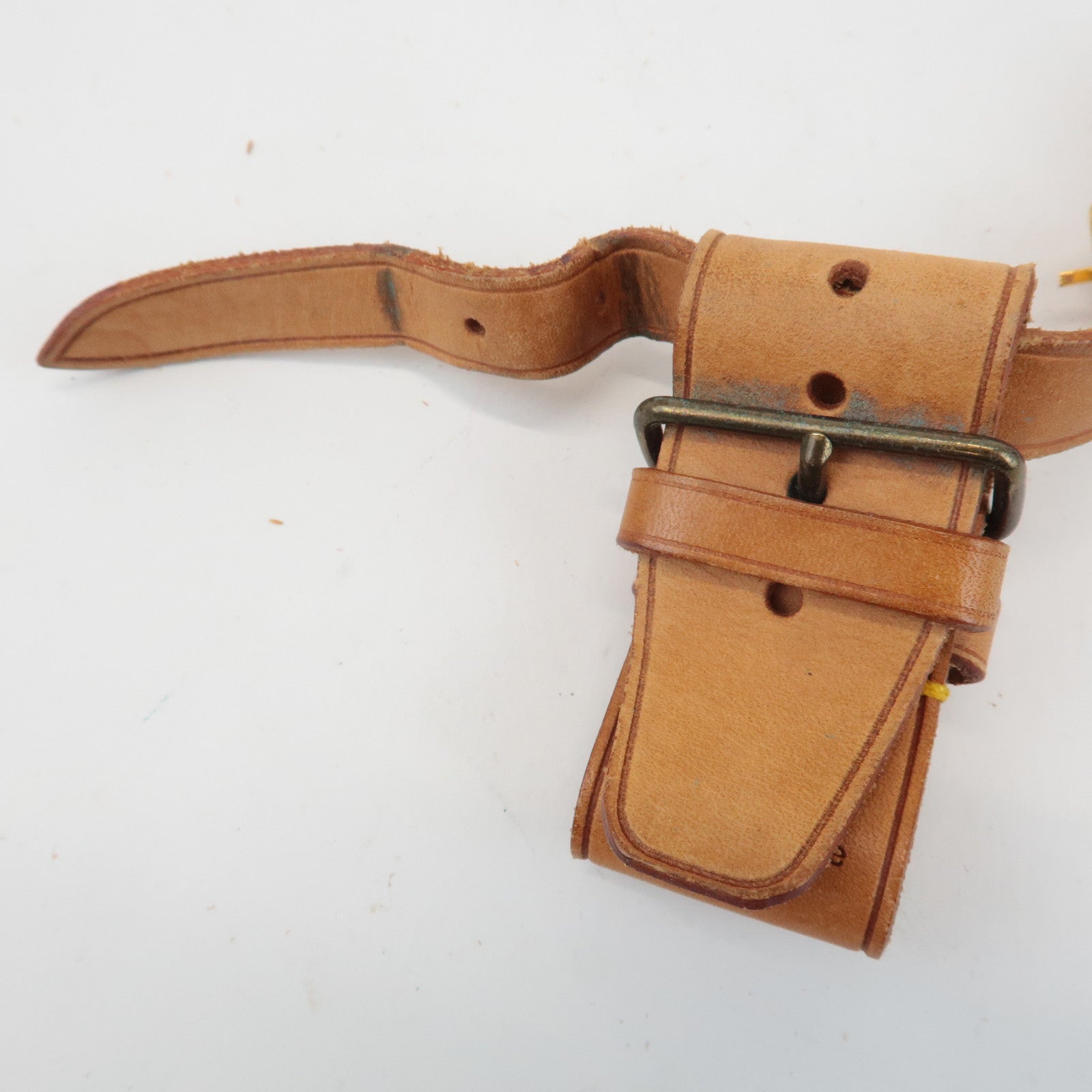 Louis Vuitton Set of 20 Leather Name Tag & Poignet Natural Used