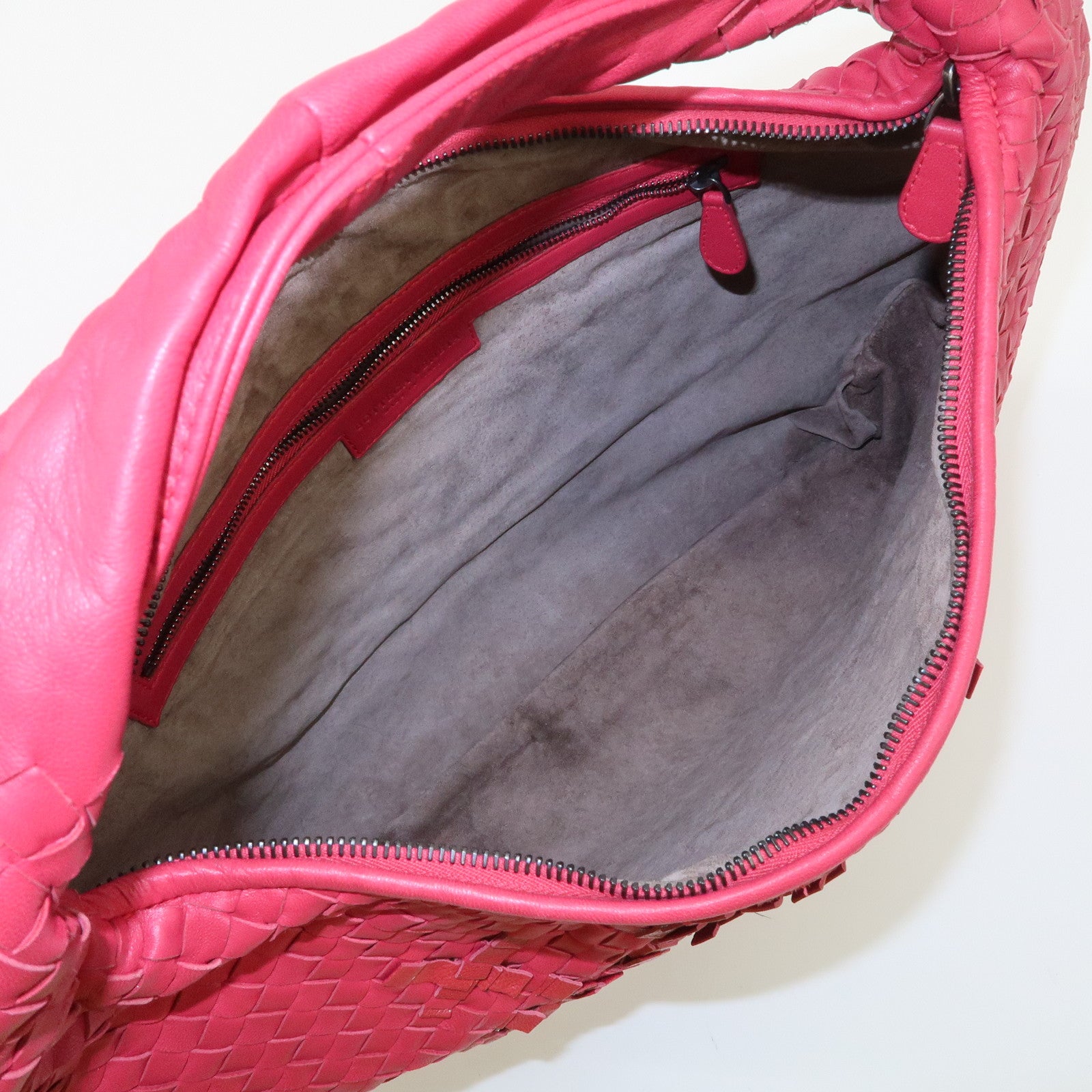 BOTTEGA VENETA Intrecciato Leather Shoulder Bag Red 115654 Used