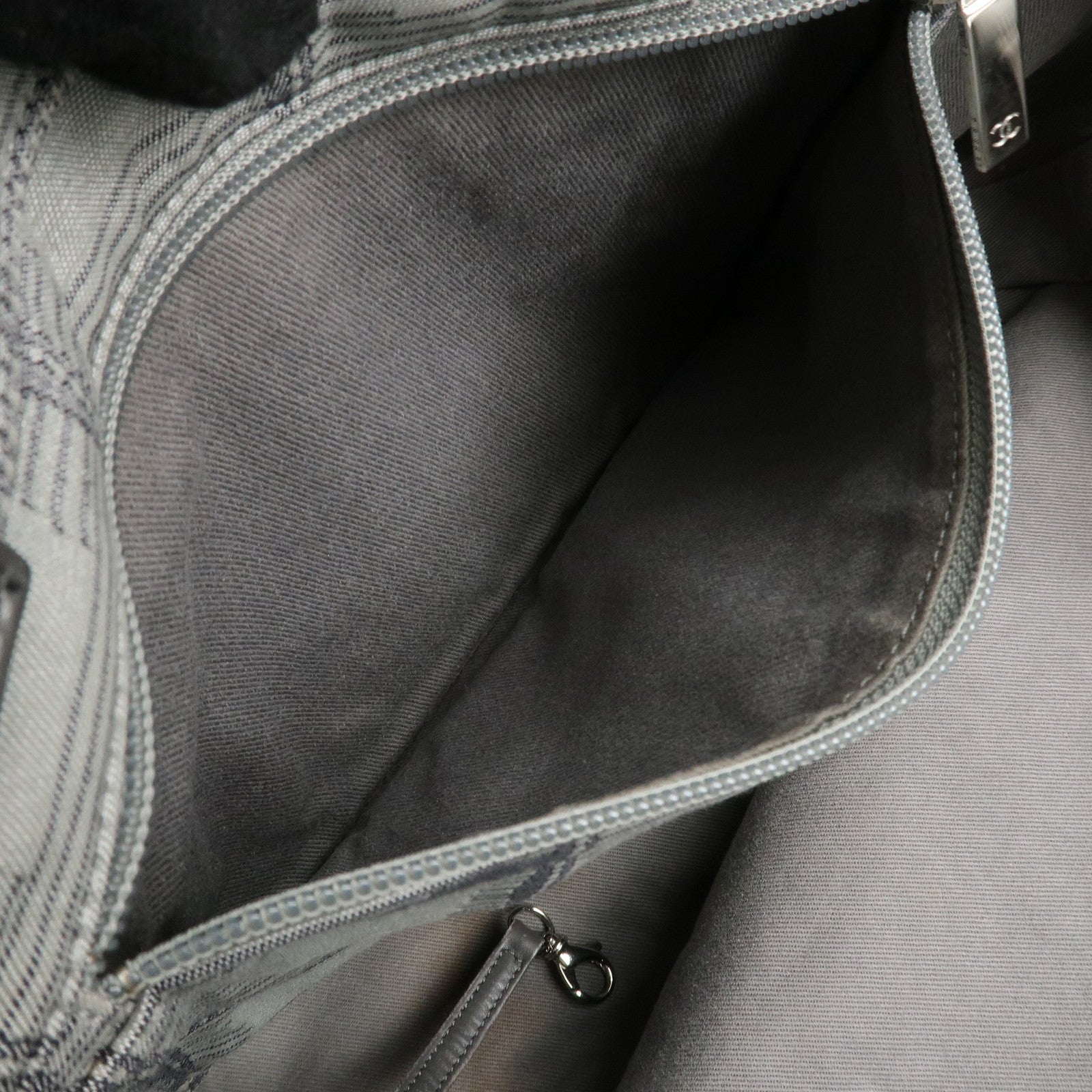 CHANEL New Travel Line Nylon Jacquard Leather Tote MM A47147 Used