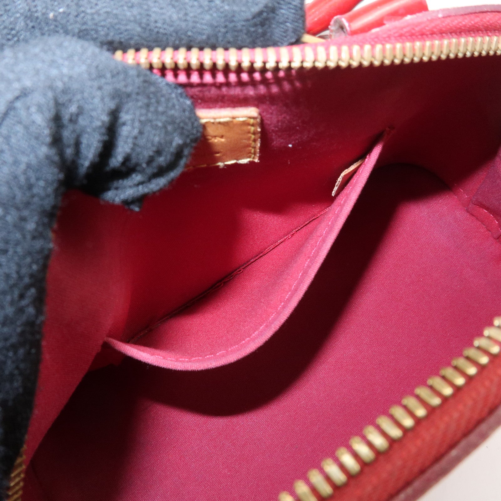 Louis Vuitton Monogram Vernis Alma BB 2Way Bag Red M91606 Used