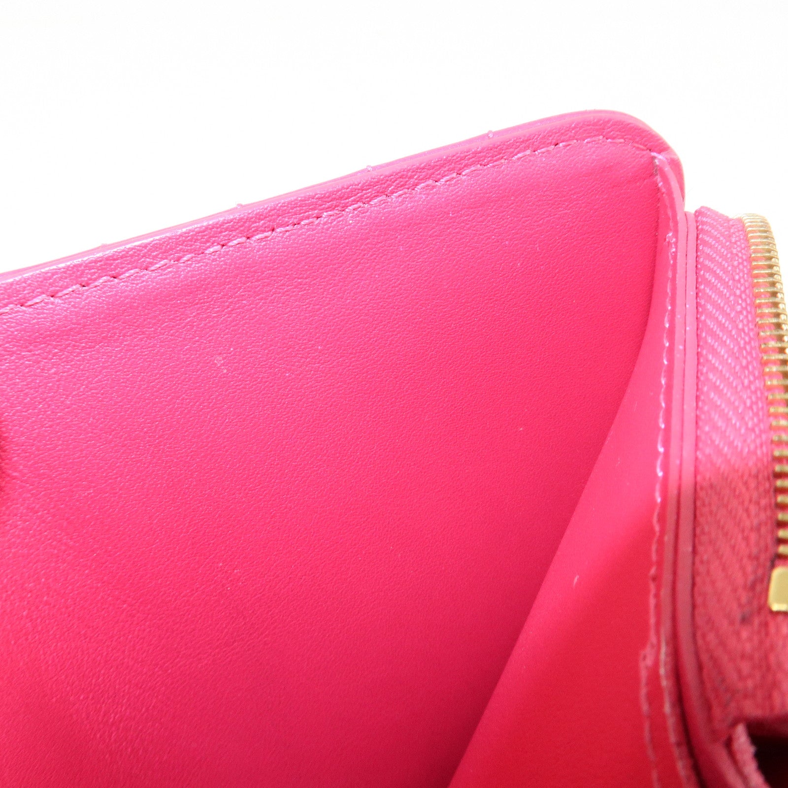 Louis Vuitton New Wave Leather Bi-Fold Compact Wallet Freesia Pink Used