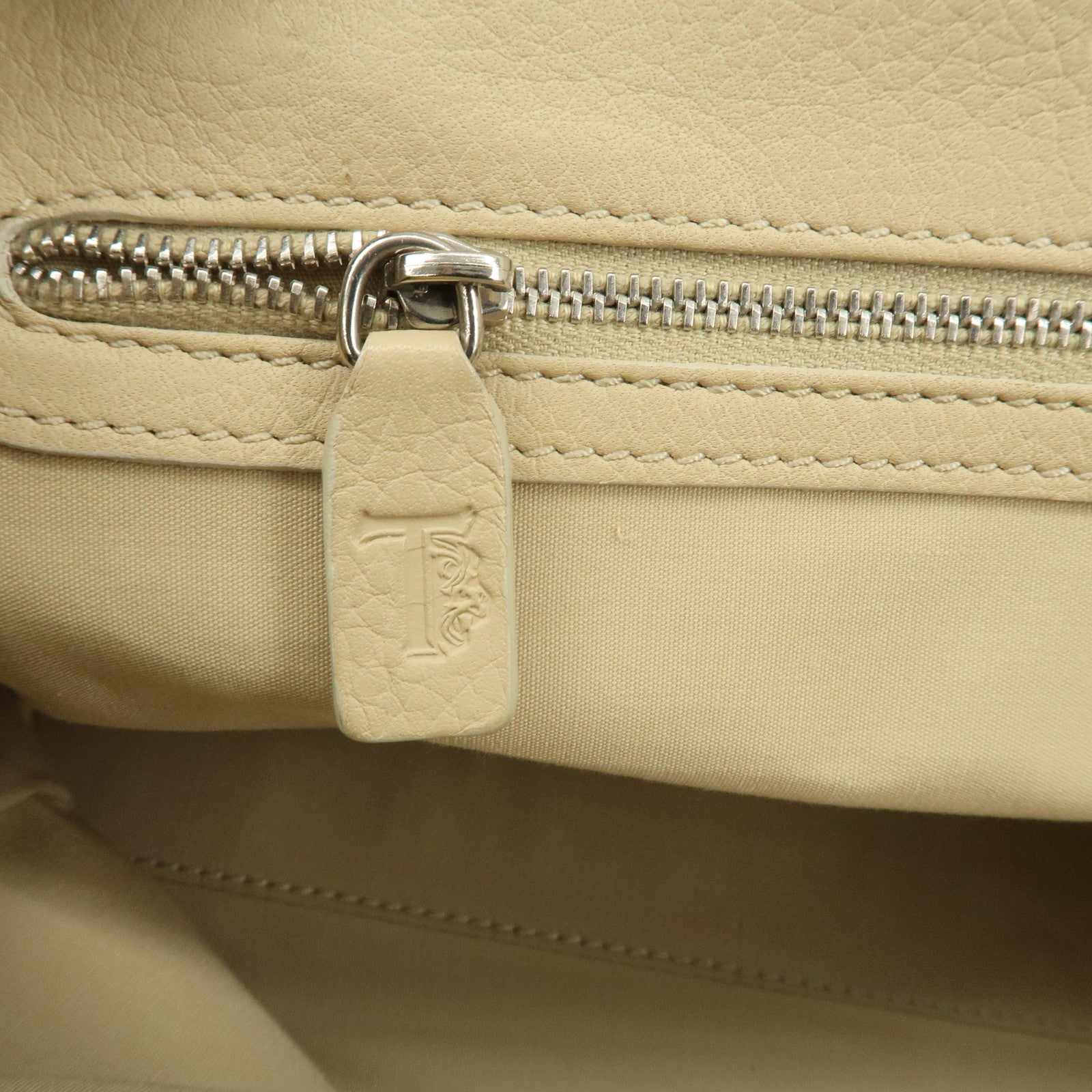TOD'S Logo Leather Tote Bag Hand Bag Beige Cream Used
